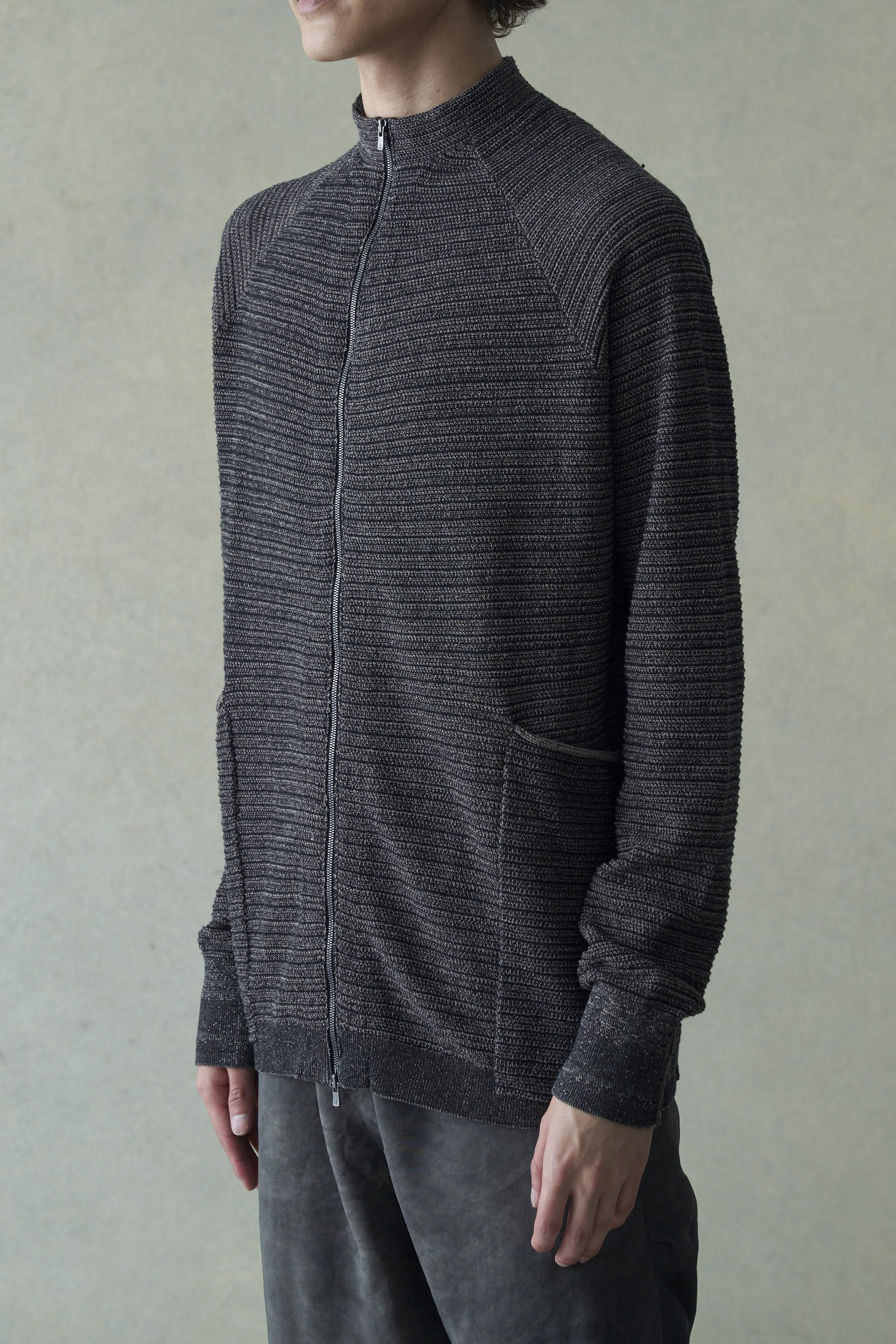 DEVOA pure cotton knitted zipper jacket DVA-SKD-TCSC-HEI black - Image 2