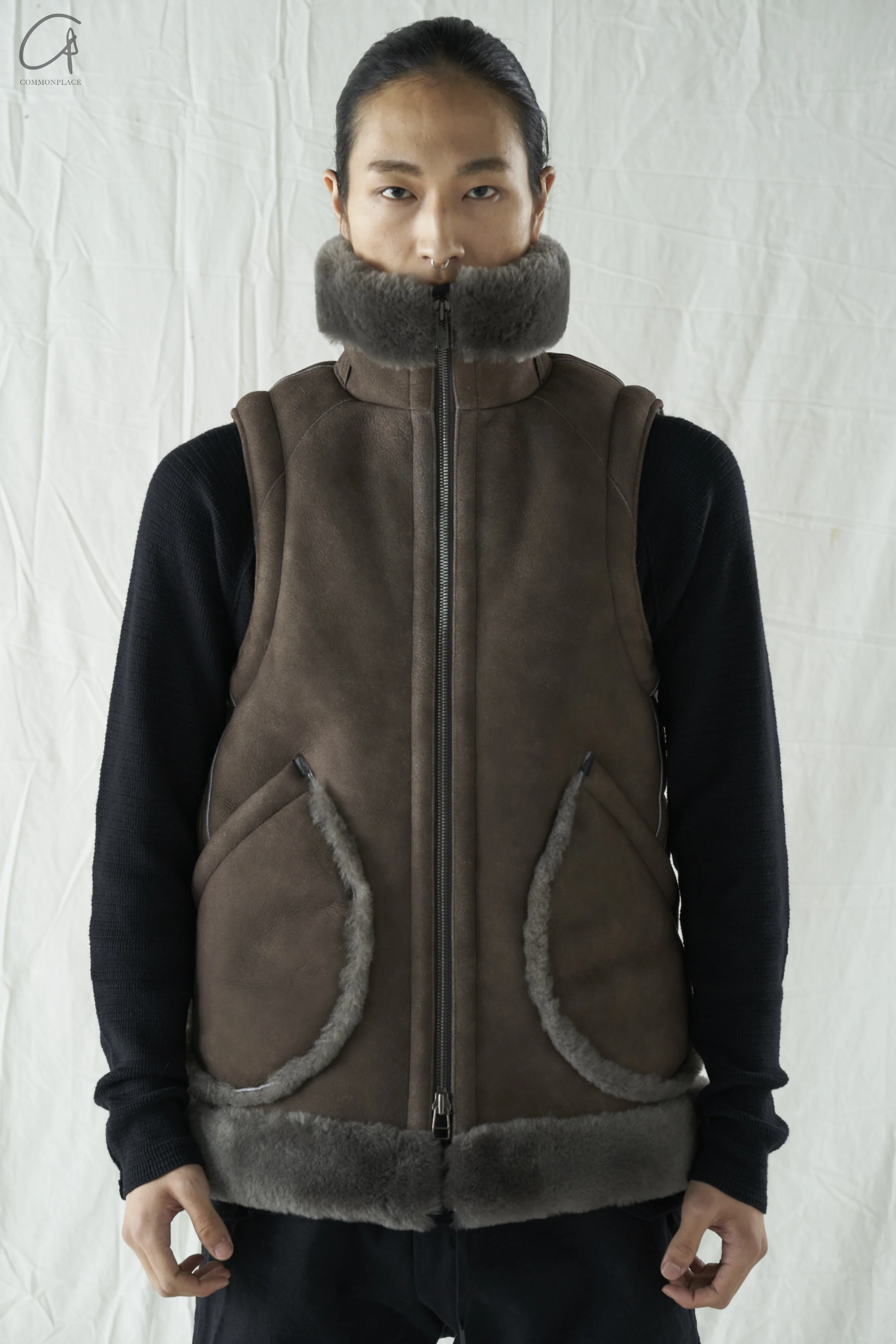 DEVOA sheepskin vest/vest 23AW LEE-GLMV warm gray - Image 14