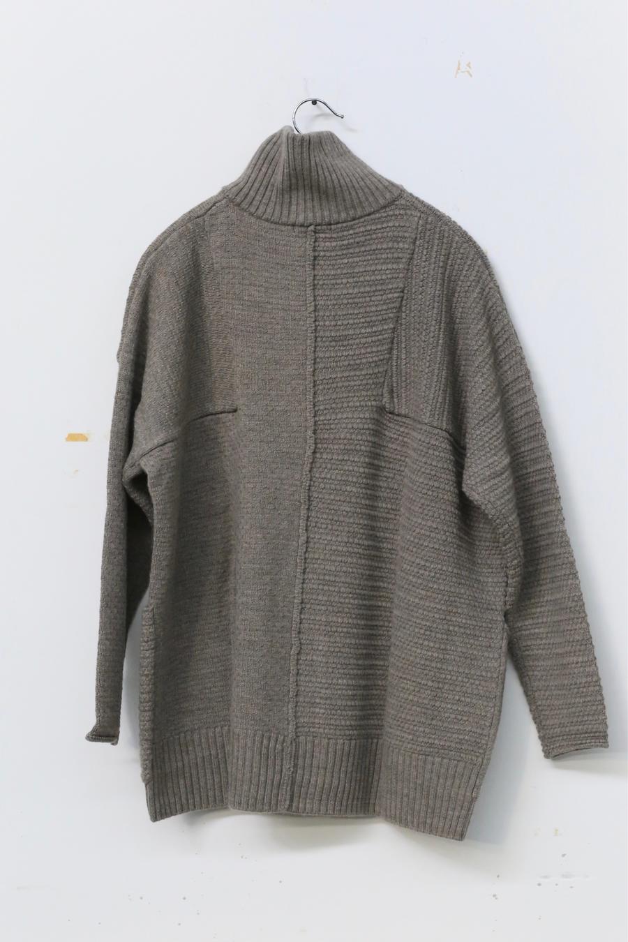 DEVOA sweater KTS-MLH mochi ash - Image 4