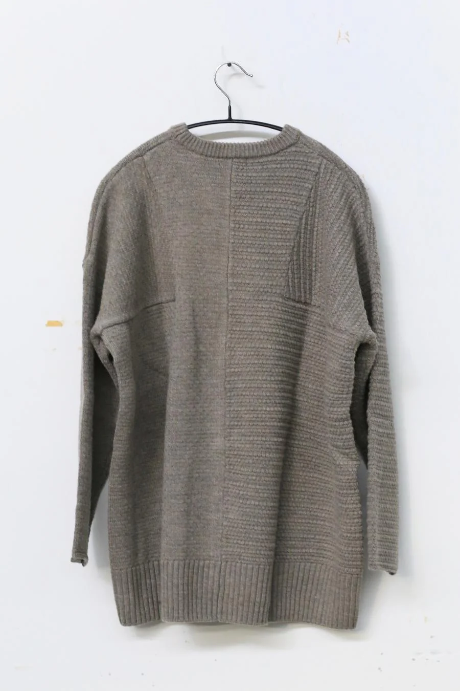 DEVOA sweater KTS-MLP mochi ash - Image 4