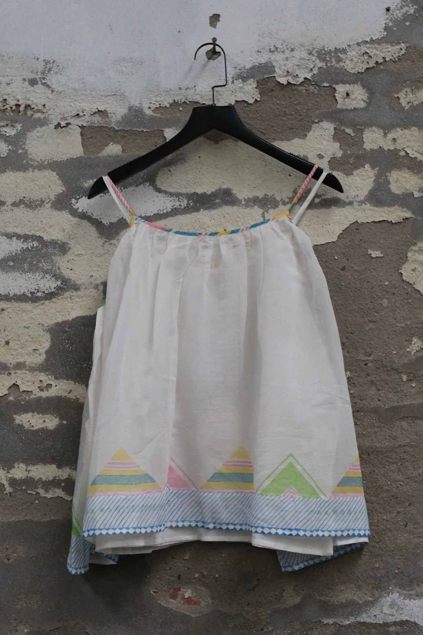 EKA Spring/Summer 2026 Short Spaghetti Strap Camisole EKA-SS2623GLADIOLI-1-WHITE - Image 3