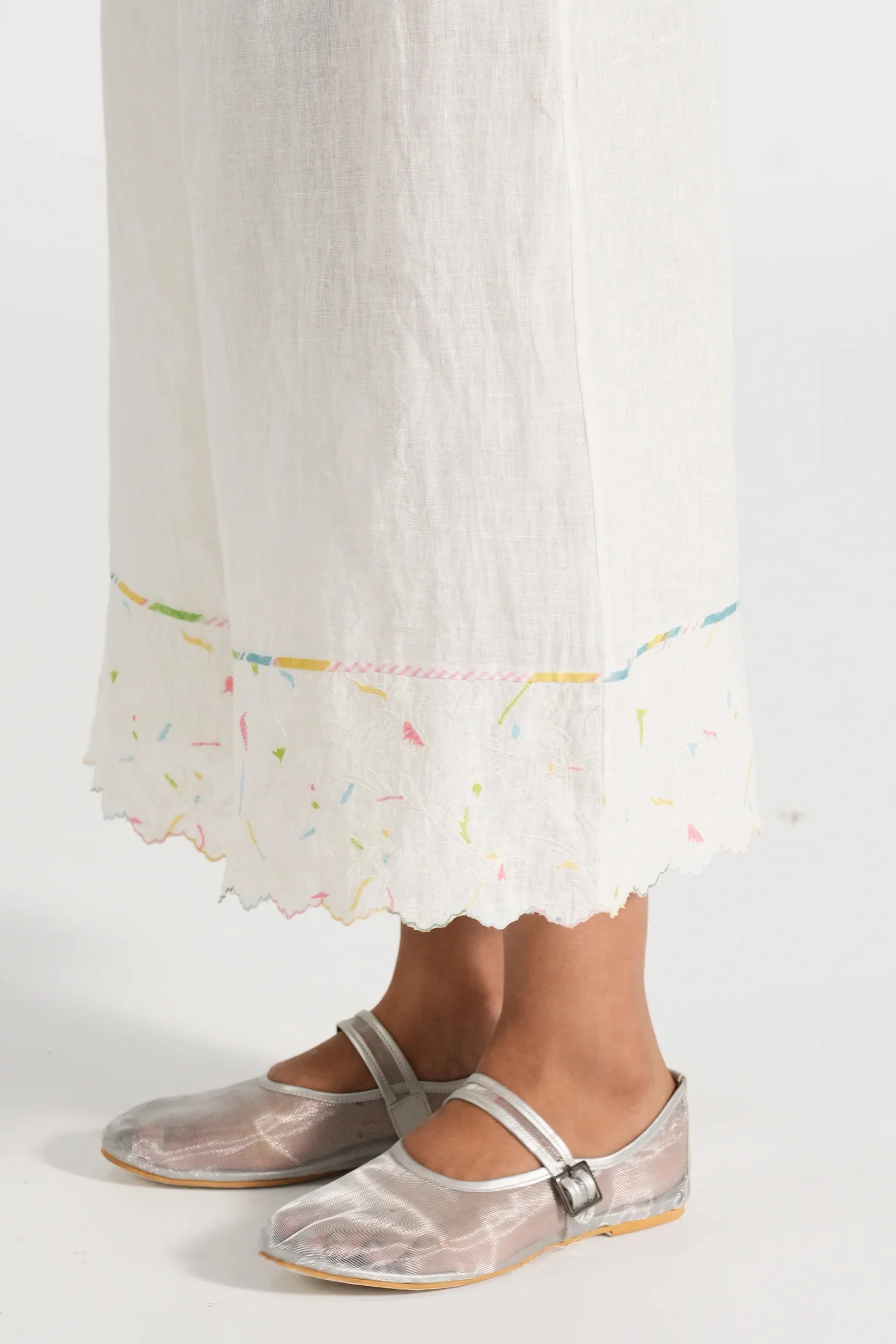 EKA Spring/Summer '26 Flared Loose-Fit Trousers — EKA-SS26226BRASS-1-WHITE - Image 6