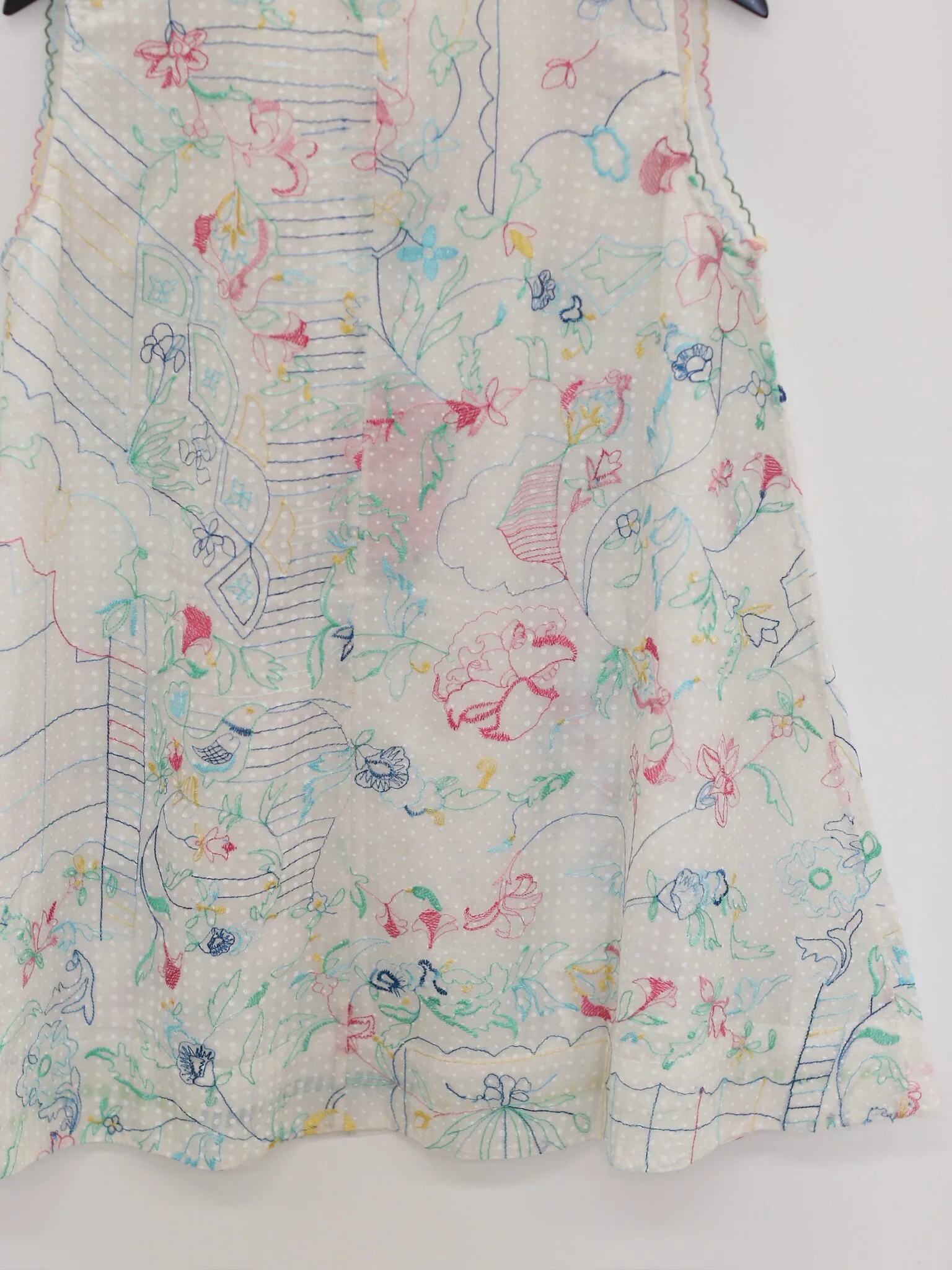 EKA SS26 — Relaxed-Fit Summer Shorts with Elastic Waistband / Loose Sleeveless Top — EKA-SS26152VALETOP-1-WHITE — Top - Image 7
