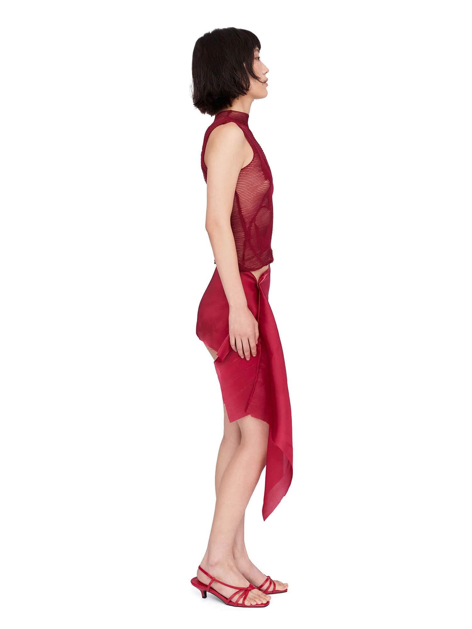 ENCIICNE PF26 Sleeveless Knit Top ECCN-EC25SST007A02C3-HONG Red (ECCN-EC25SST002) - Image 10