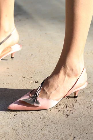 EUGENE RICONNEAUS LA FLEUR Painted Bow Low Heels - Image 39