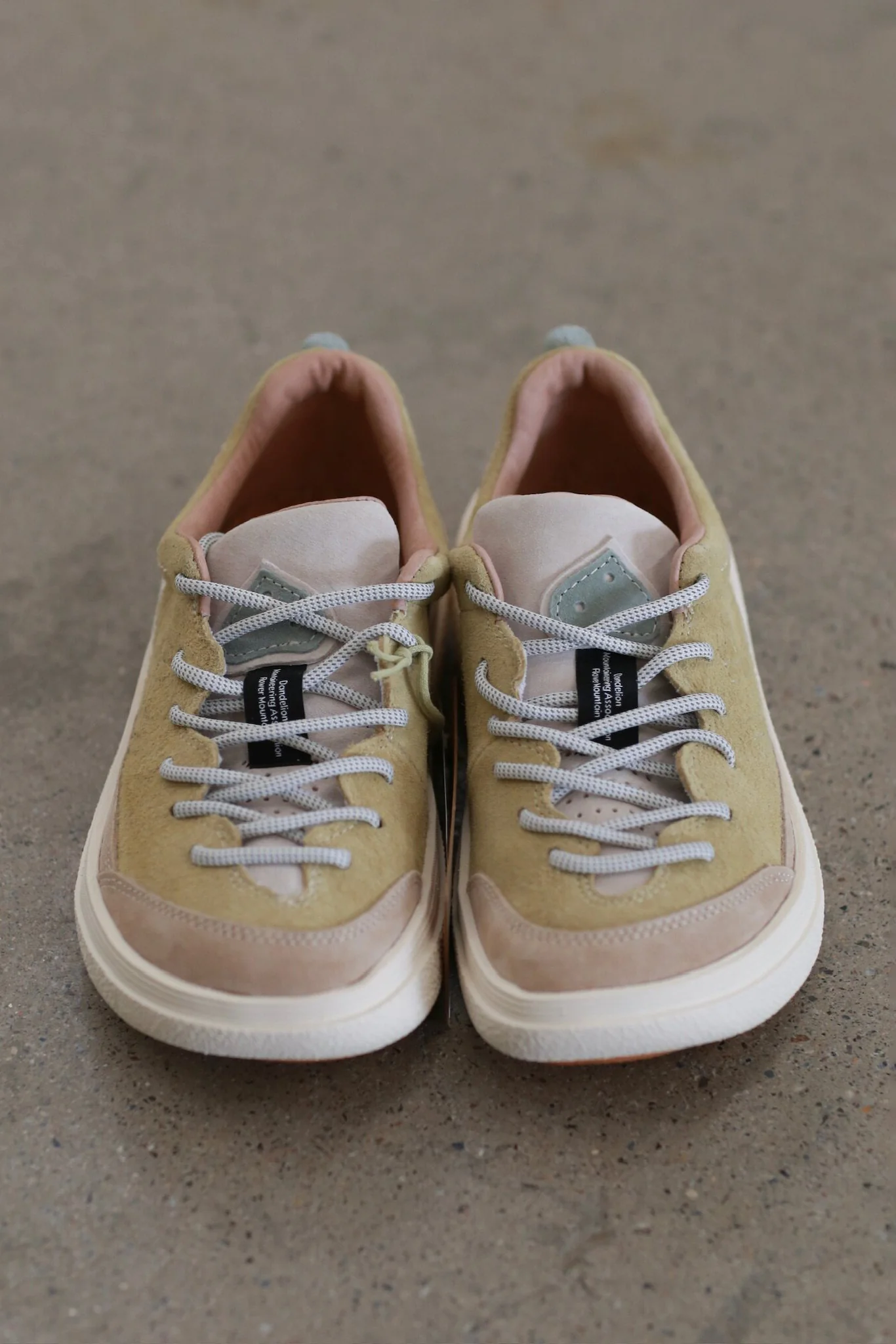 Flower Mountain/Hanayama Fami Family Casual Shoes FM-FM108038-XTPWHMB New Camel/Pampas Yellow/Beige (FM108032)