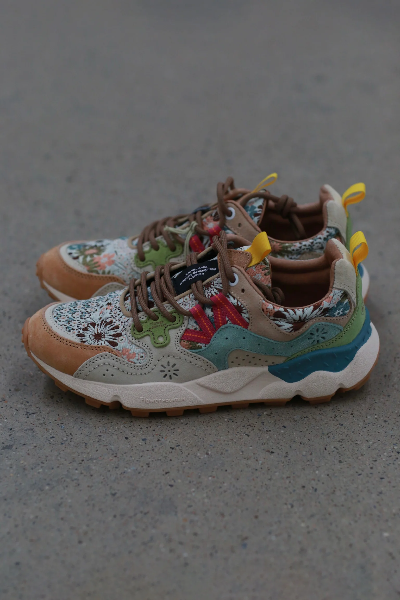 Flower Mountain/YAMANO 3 Hiking Shoes Series FM-FM63696-GCNMHDSL (Terracotta Orange/Rice Yellow/Pale Green) (FM63568)