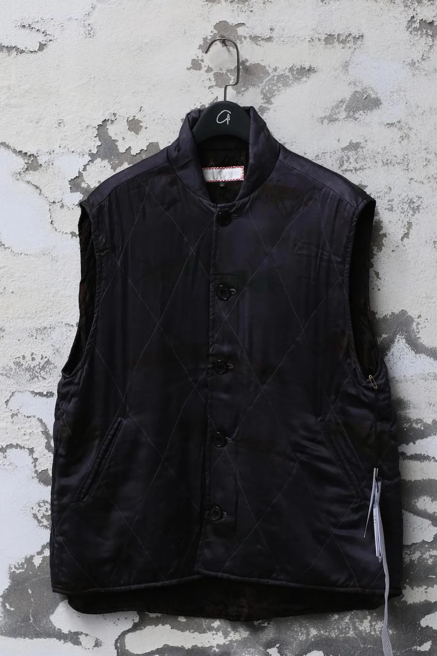 Geoffrey B. Small 5 buckle retro worker vest CVJ10 black locust printing - Image 5