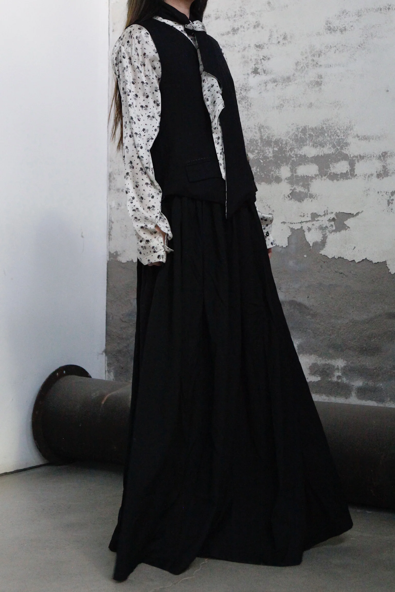 Geoffrey B. Small cashmere full lining vest and scarf GJ02 flower print black 3 - Image 9