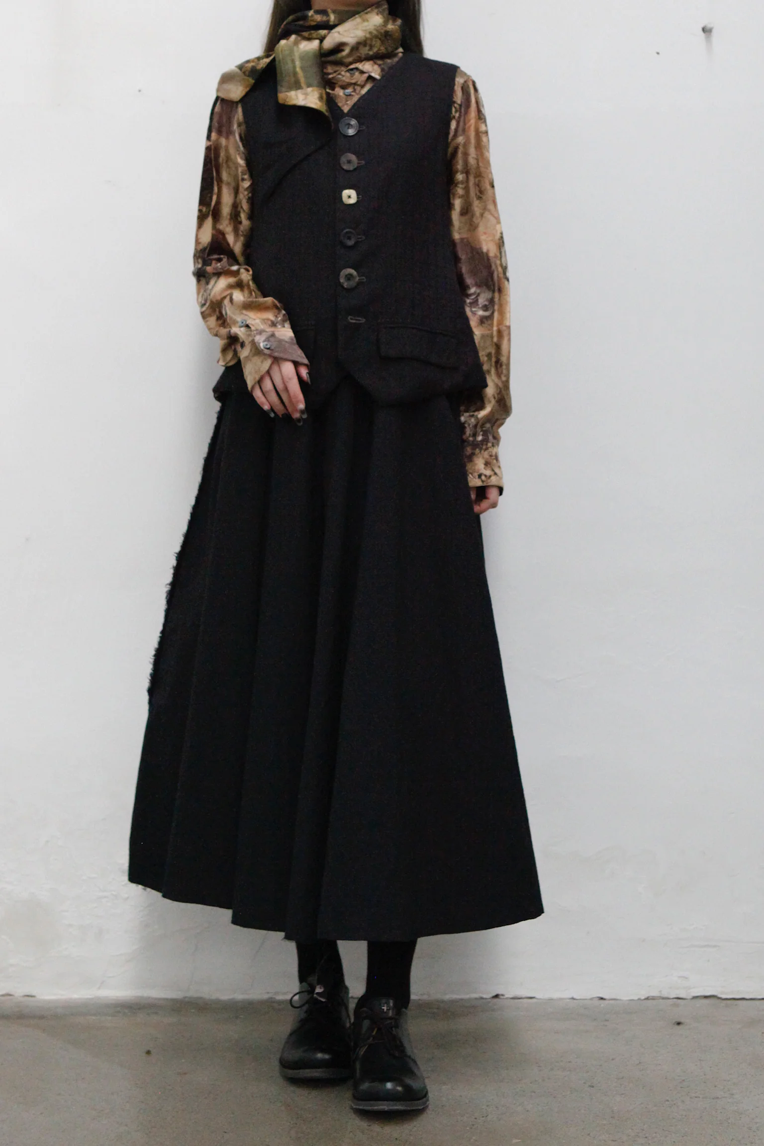Geoffrey B. Small cashmere full lining vest and scarf GJ02 multi -color black 5 - Image 5
