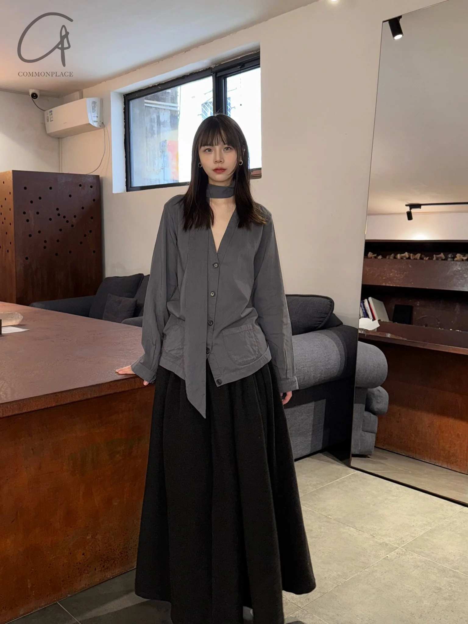 GEOFFREY B SMALL Deep V-neck jacket shirt Front patch pockets and detachable scarf GBS-EV7WJ01-HUI Grey - Image 10