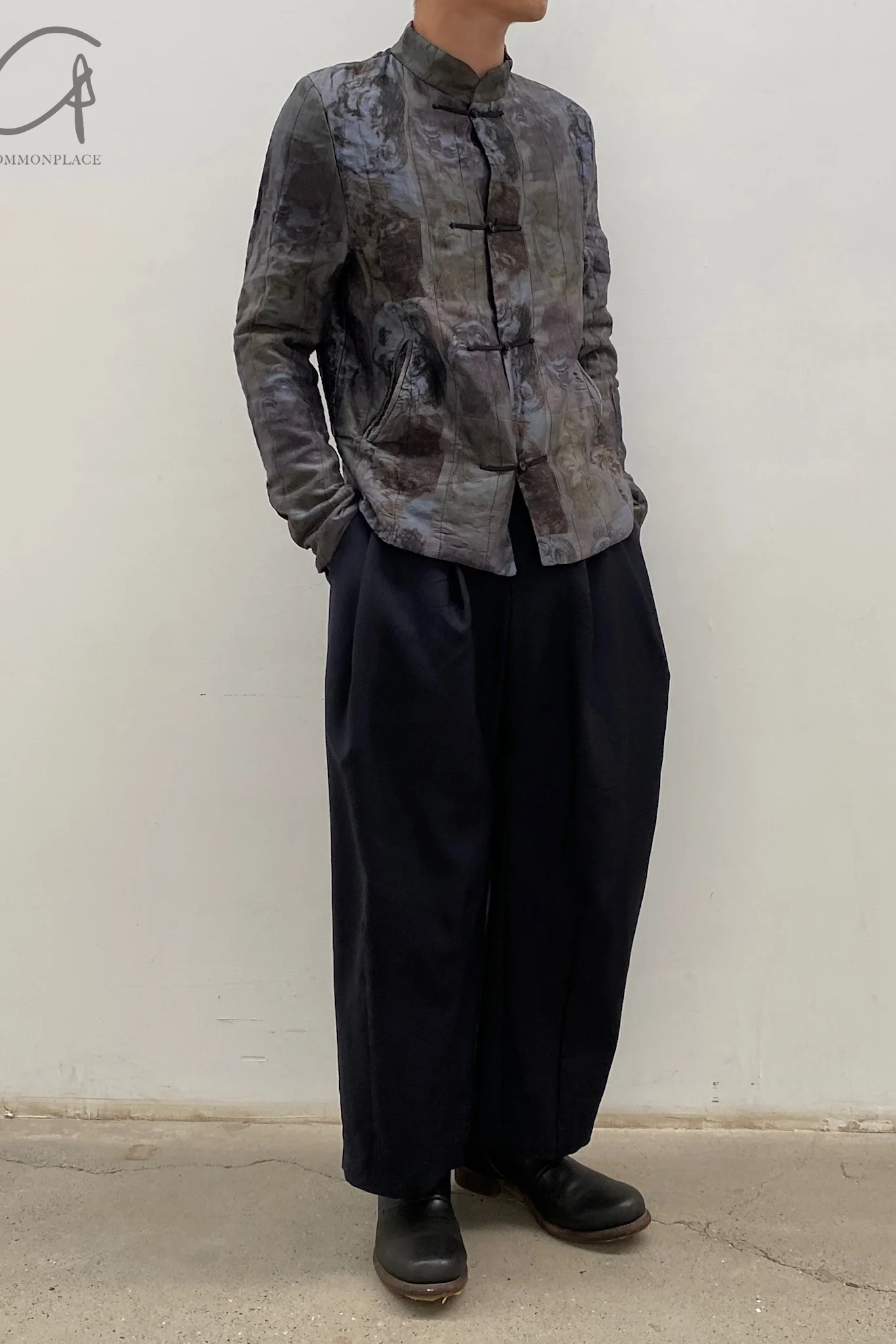 GEOFFREY B. SMALL Handmade Double Pleated Wide Leg Pants CVP14 Navy - Image 11