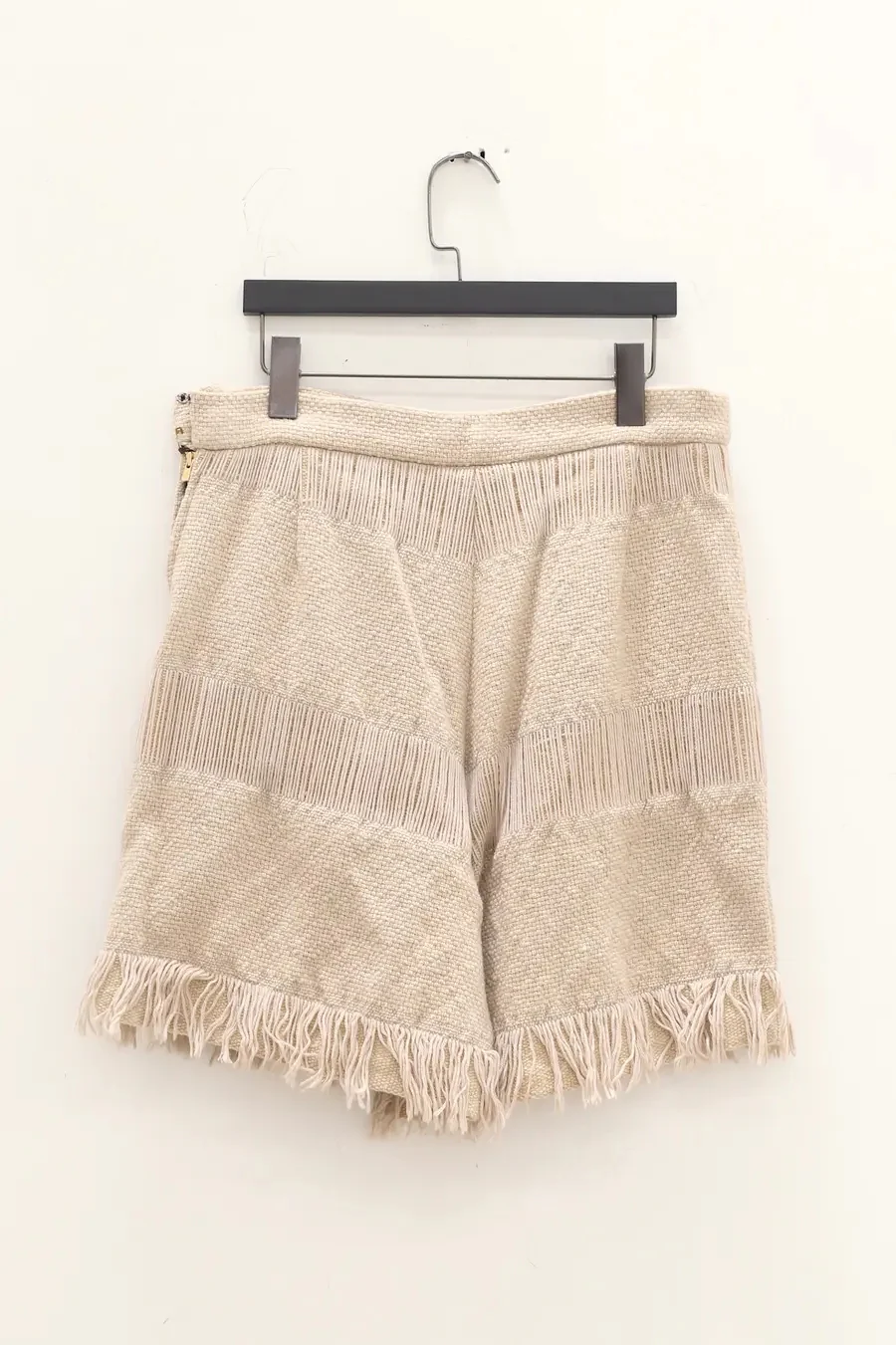 GEOFFREY B. SMALL Handmade Side Button Shorts CVWP02 Beige - Image 15