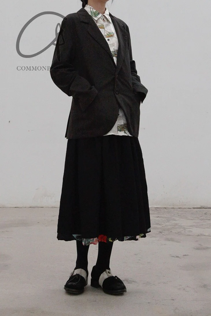 Geoffrey B. Small skirt CVWG03 Black 1 - Image 25