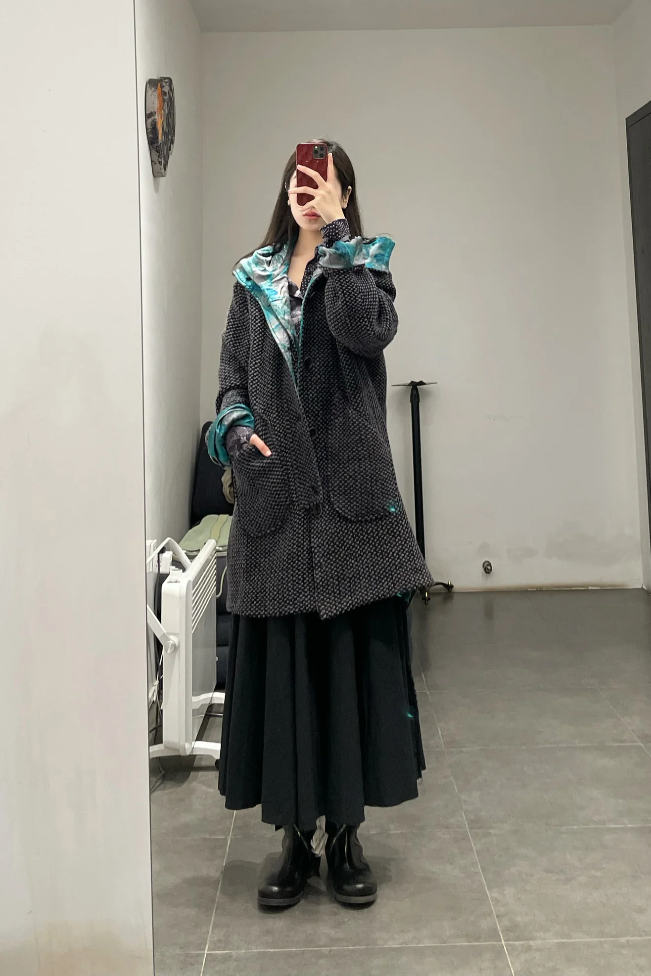 Geoffrey B. Small tail hooded coat DOC09 jellyfish print grid 3 - Image 23