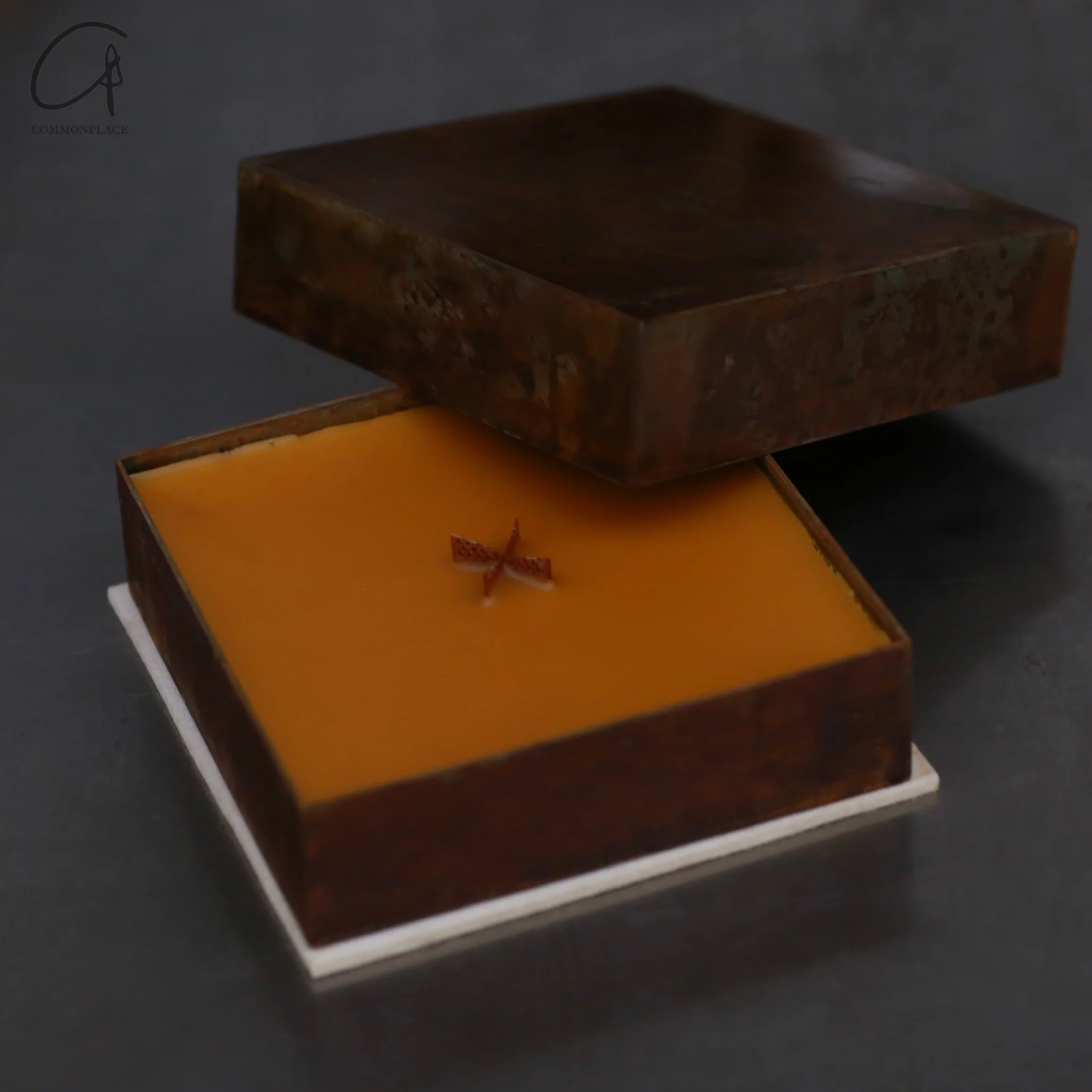 Ginger Q Square Candle GGQ-02-0 19*19*5 - Image 2