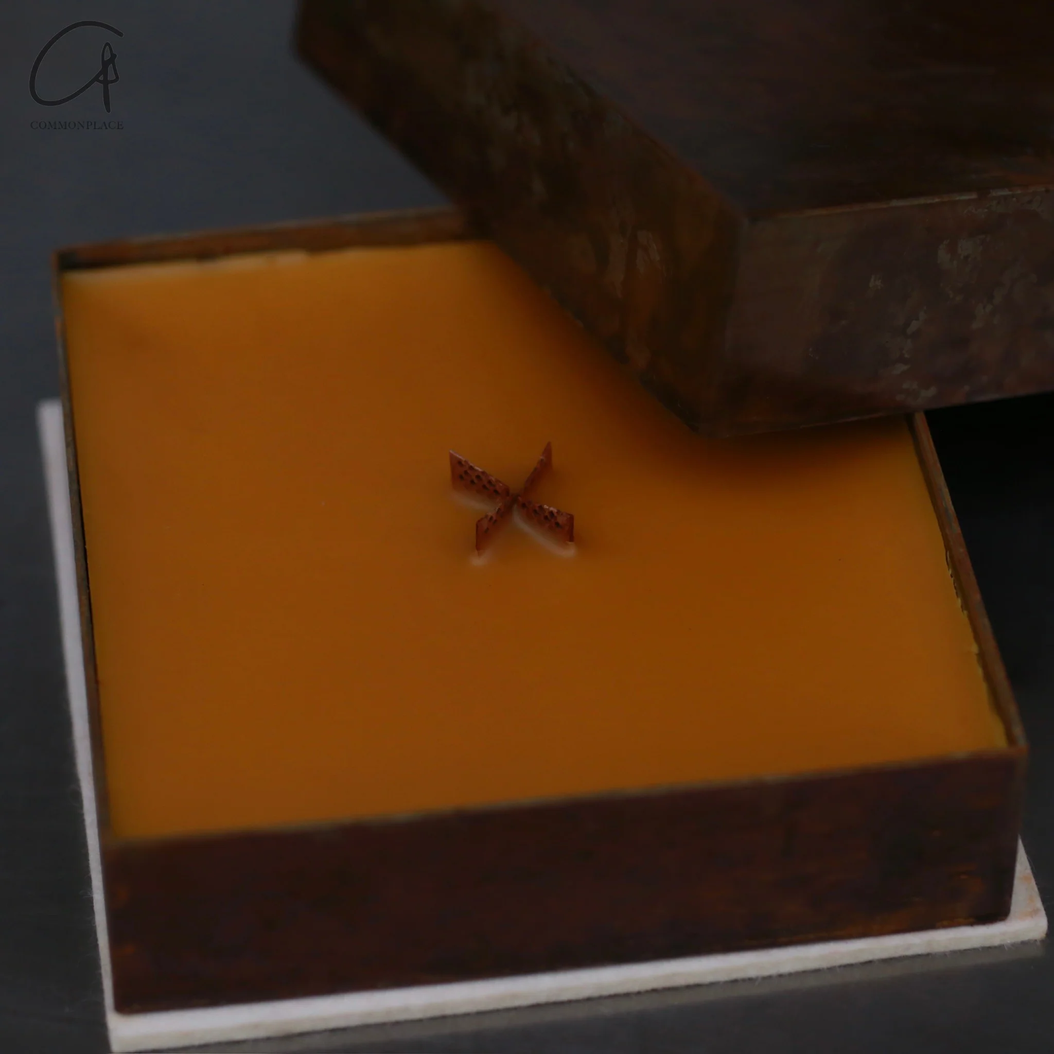 Ginger Q Square Candle GGQ-02-0 19*19*5 - Image 3