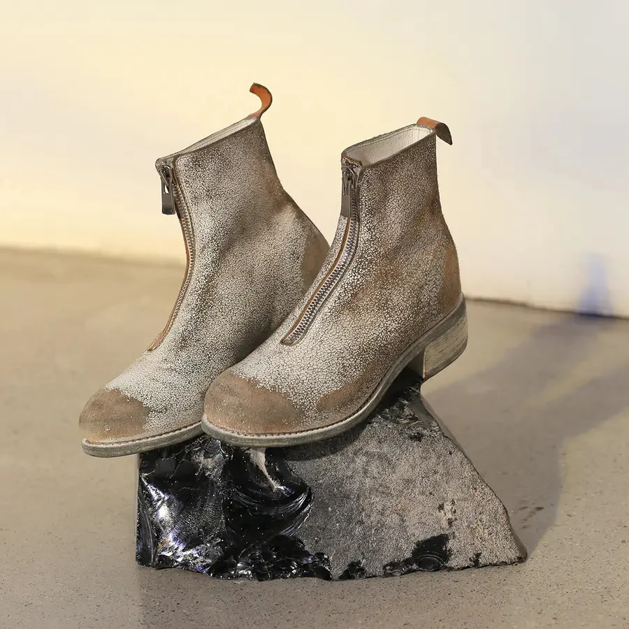 Guidi PL1_NTR Round Toe Front Zipper Boots, Italian Handmade, GD-PL1_RUI-00_NTR Peel-Off Coating Style - Image 10