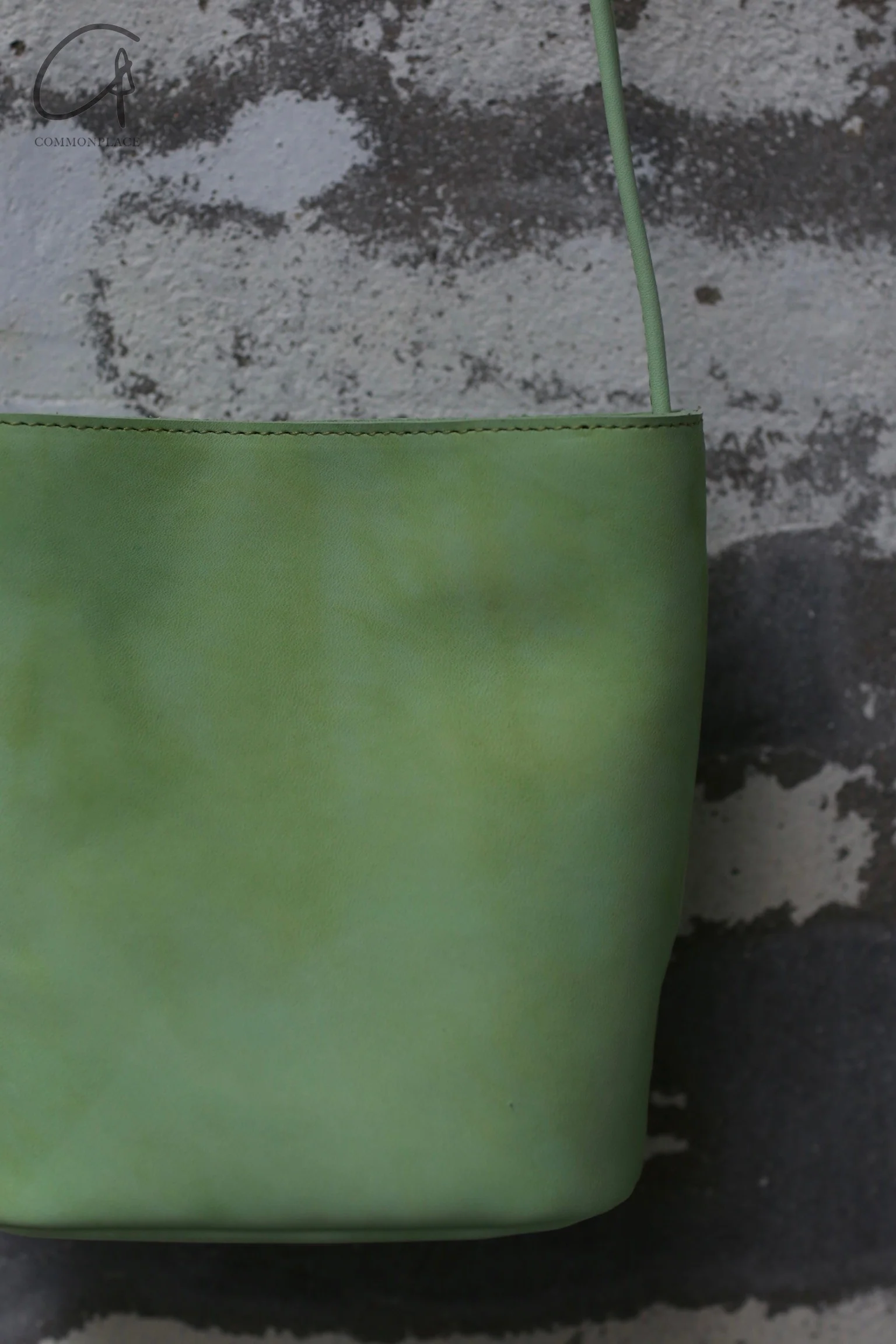 imibooo 2024SS colorful water-dyed cowhide small bucket bag VellaBag OOO-IMB24VL-CLS-TP-HYL TOPAZ/topaz green 24SSVL - Image 5