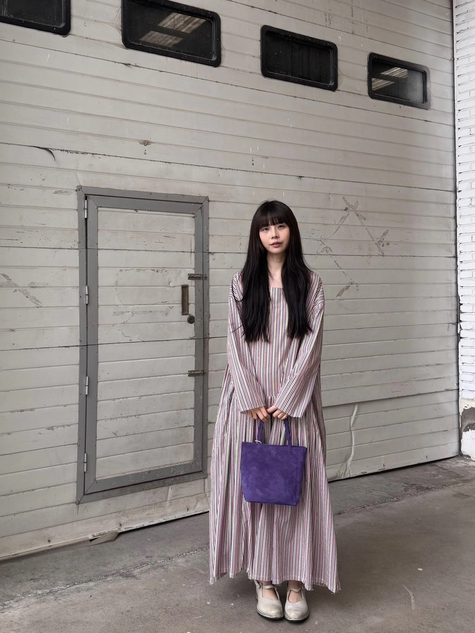 imibooo Fall/Winter 2024: Dyed pigskin mini tote bag with short handles (OOO-IMB24SDL-PSL-AM-HKZ, Anemone/Sea Anemone Purple) - Image 7