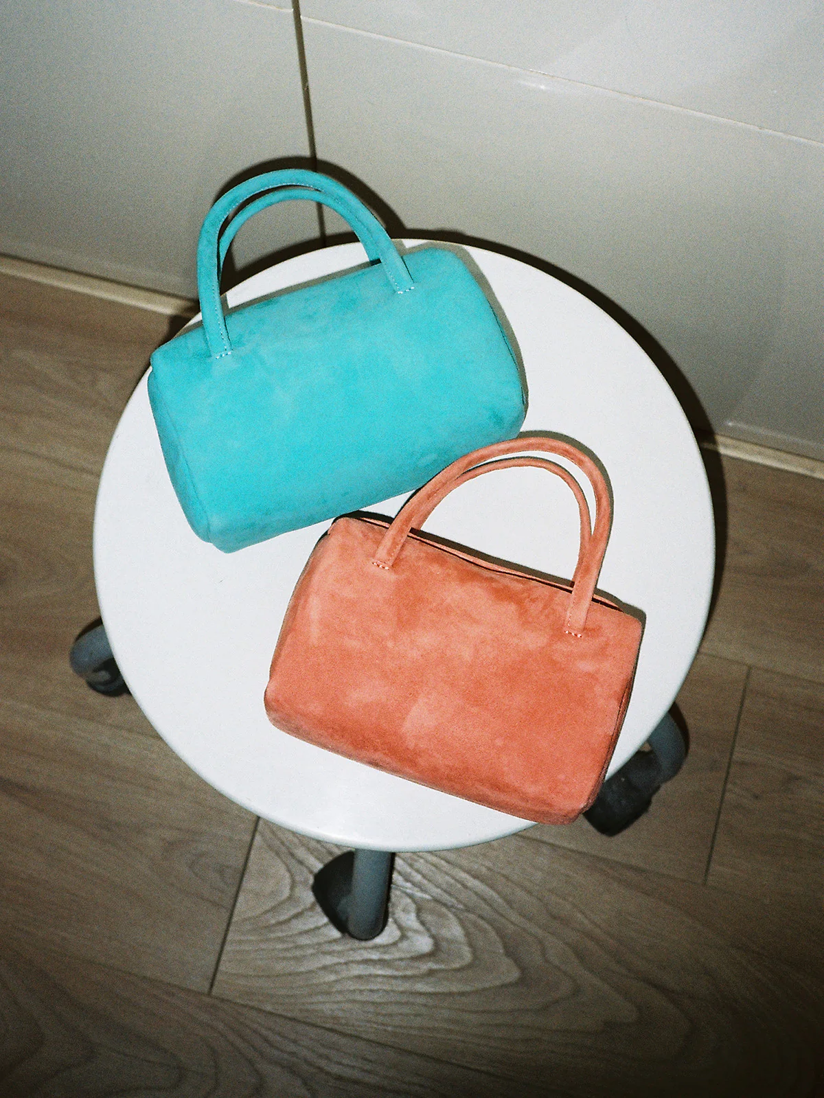 imibooo Water-dyed Genuine Leather Lunch Bag OOO-IMB24BT-KS-CR Coral - Image 3