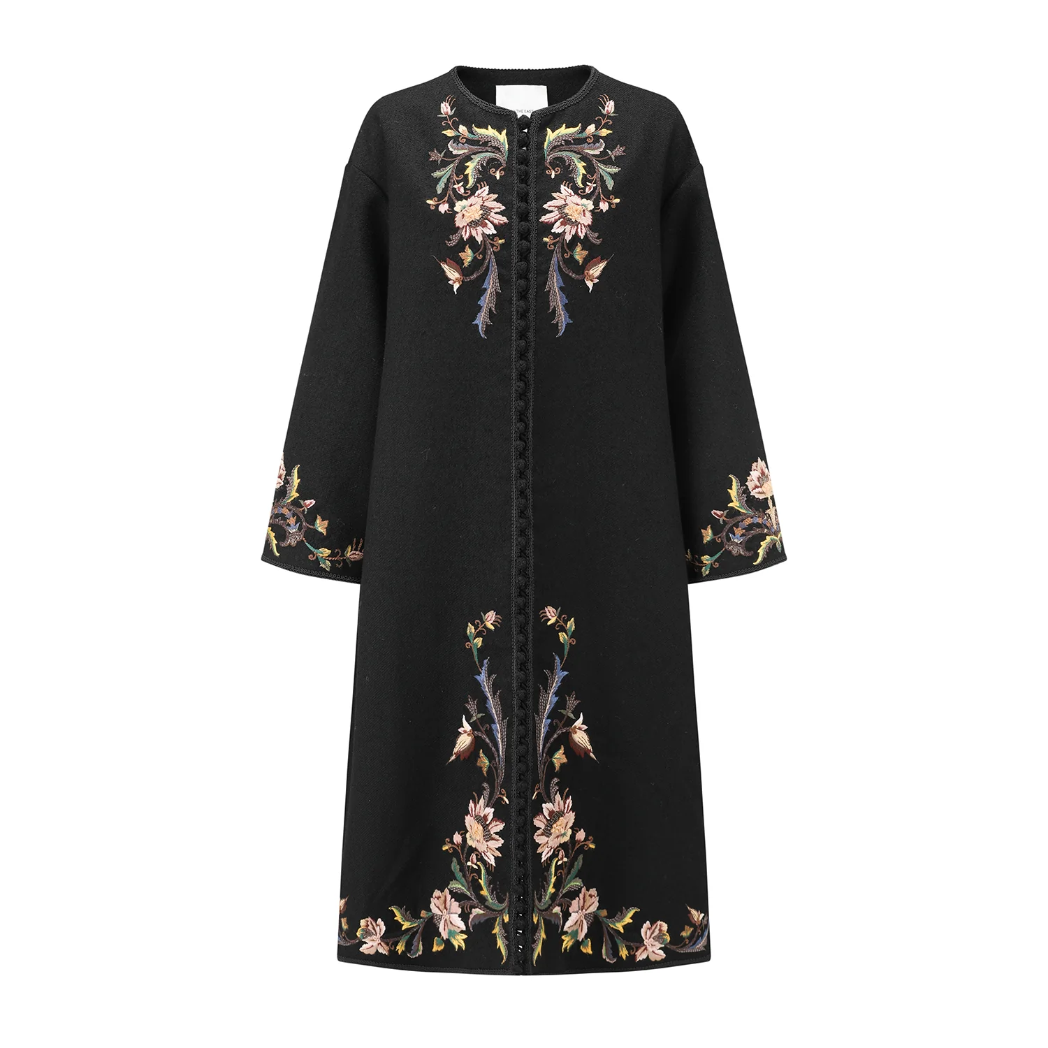 IN TO THE EAST 2025 Autumn/Winter Floral Embroidered Long Coat ITE-E1DGAW063BL22CO-HEI Black - Image 5