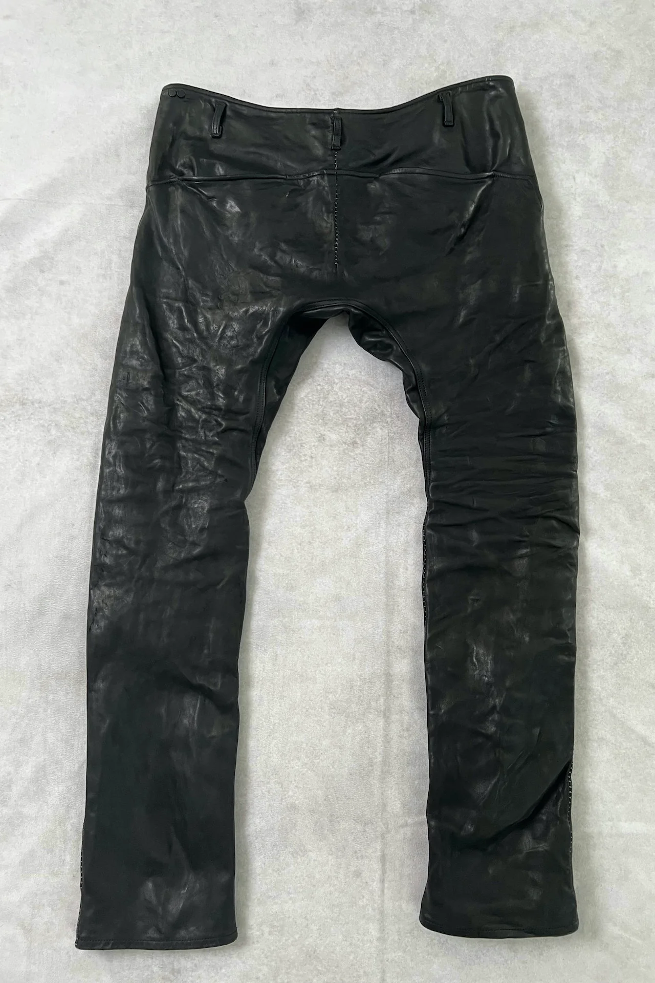 incarnation horse leather pants 23SS12611V-6617 - Image 11