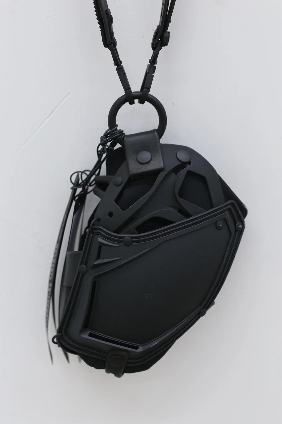 INNERRAUM Black Matte Wristlet Phone Case I51BMBKPV00 PI19 - Image 3