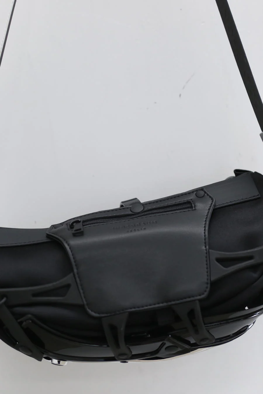 INNERRAUM Finney fanny pack I30YXBKPV00 yellow black PI17 - Image 4