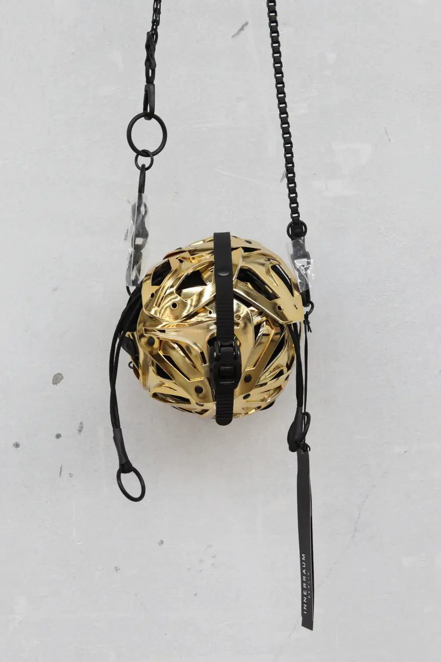 INNERRAUM Gold Ball Shoulder Bag I36GDBKCH20 PI36 - Image 2