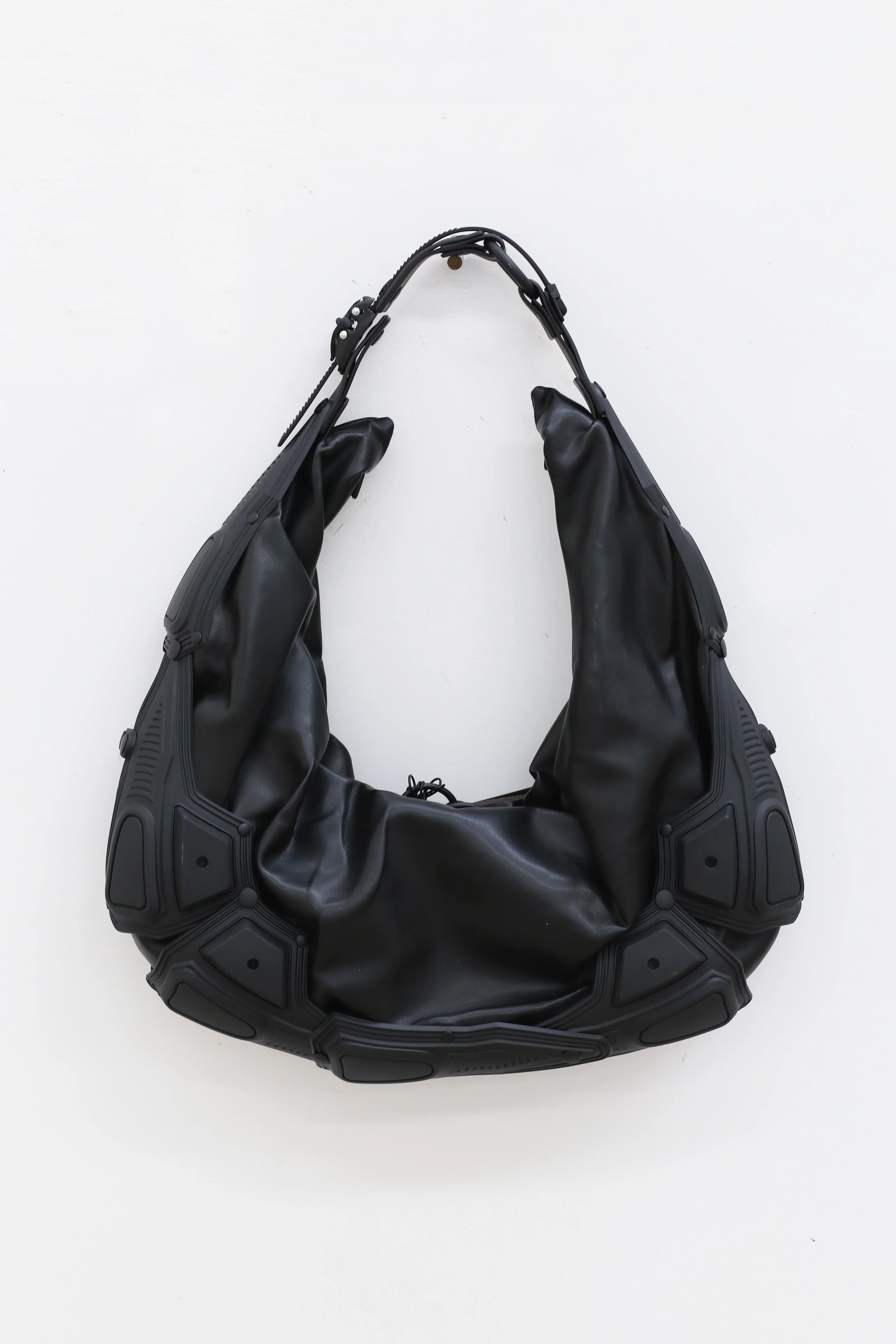 INNERRAUM Half Moon Matte Black Bag M03BMBKPU00 - Image 5