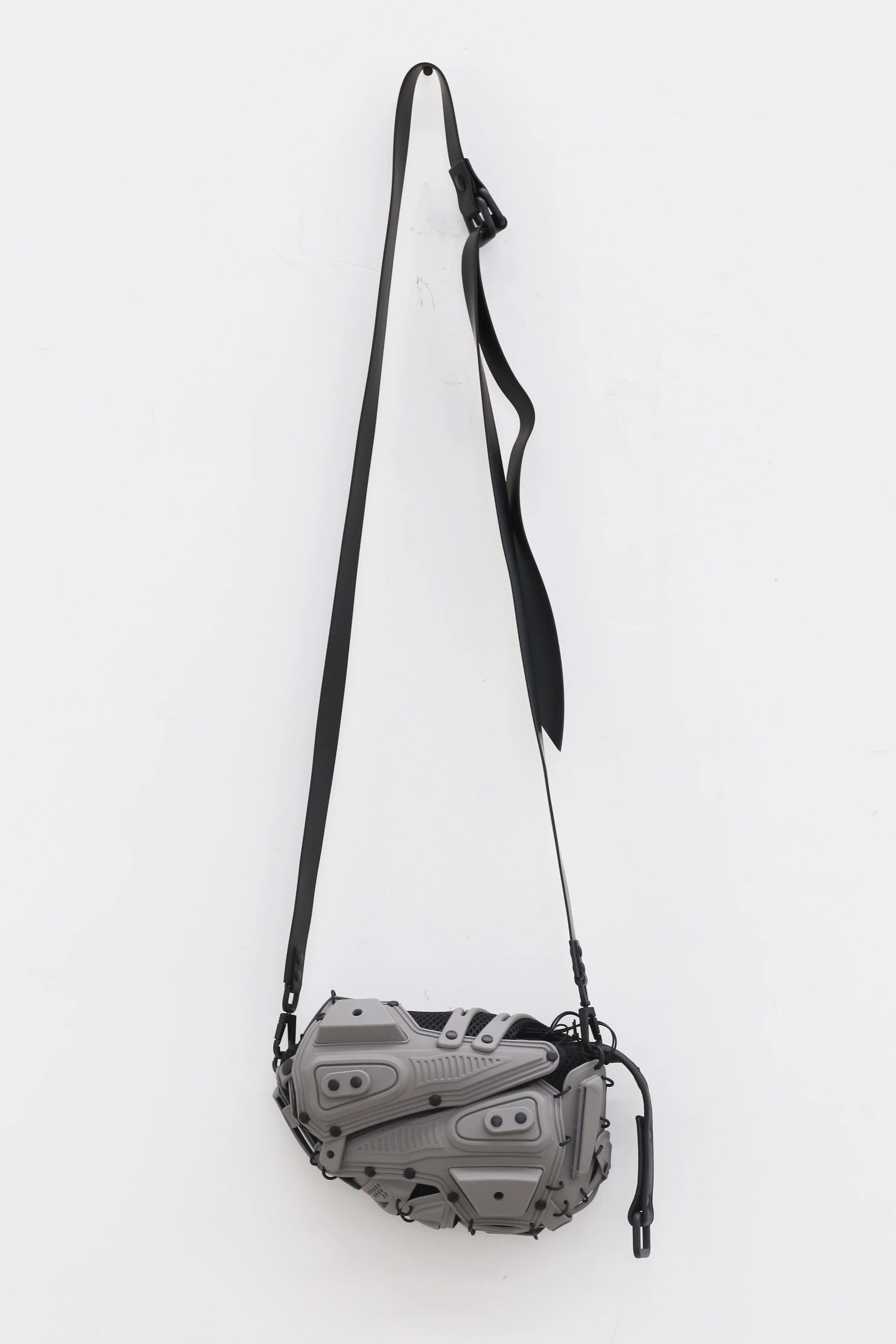 INNERRAUM Warm Gray Crossbody Bag I02WGBKPV20 PI15 - Image 2