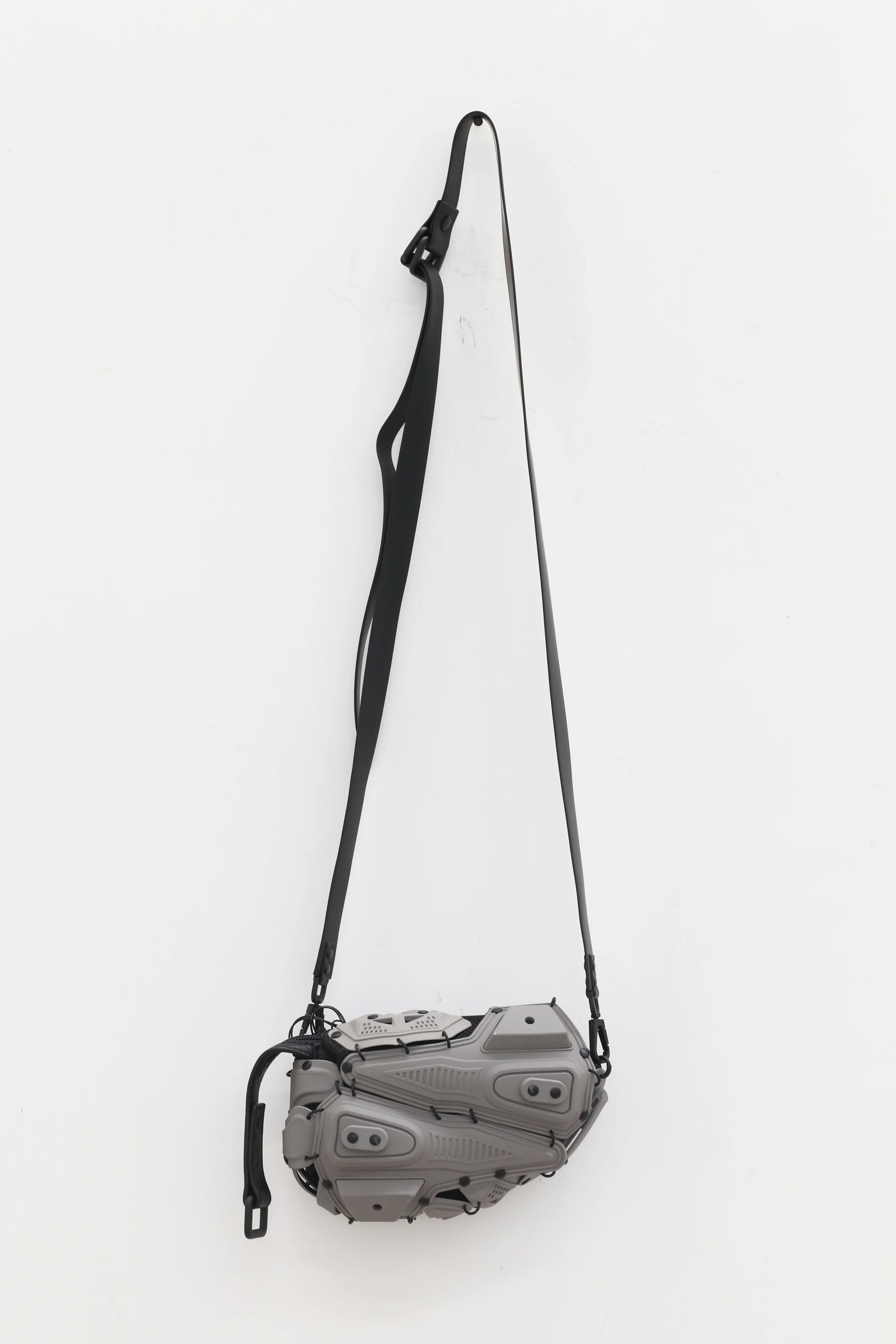 INNERRAUM Warm Gray Crossbody Bag I02WGBKPV20 PI15 - Image 4