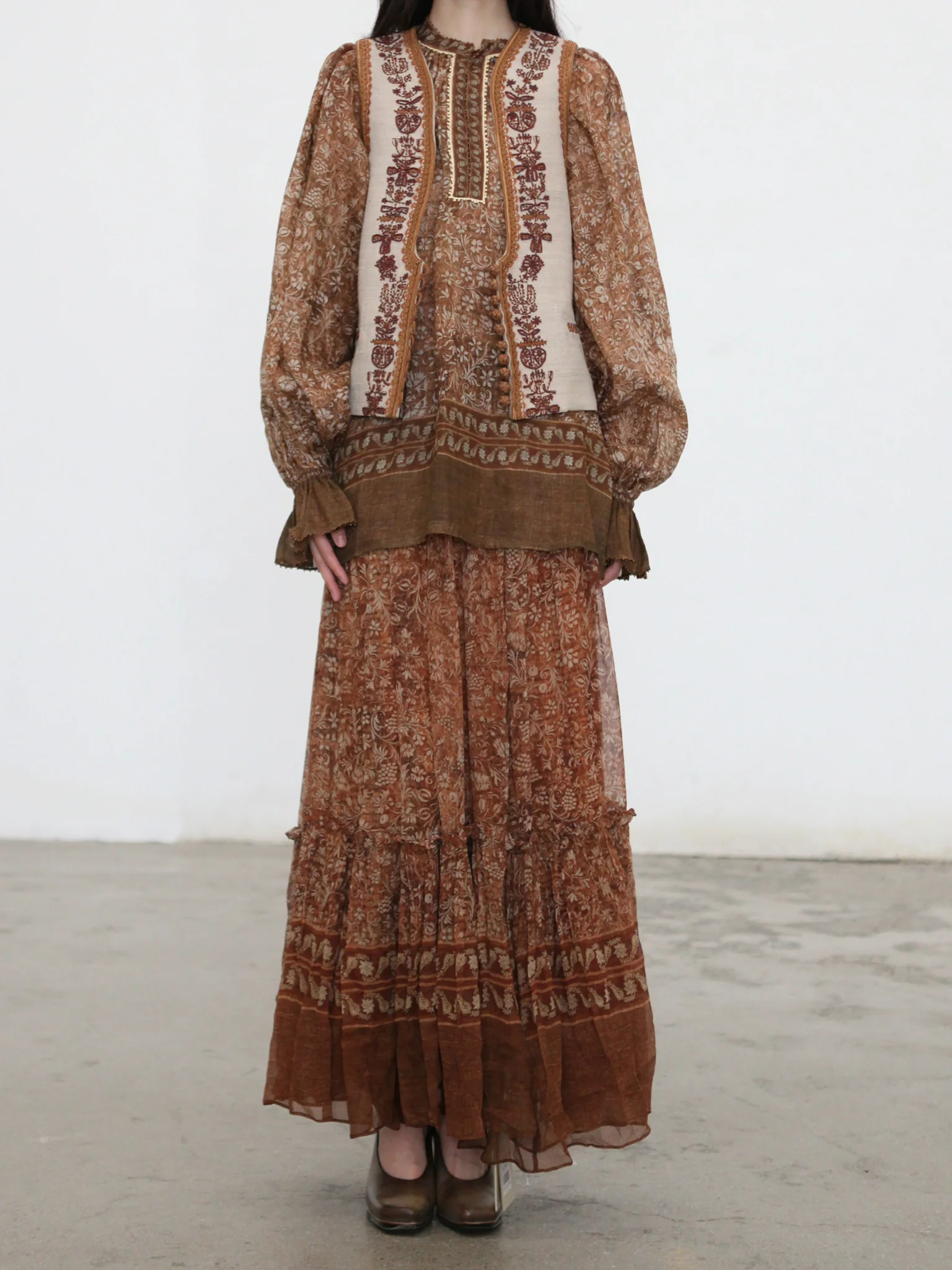 INTO THE EAST 2025 Autumn/Winter Brown Floral Silk Midi Skirt ITE-E1DGAW132TN21SK-HE Brown - Image 13