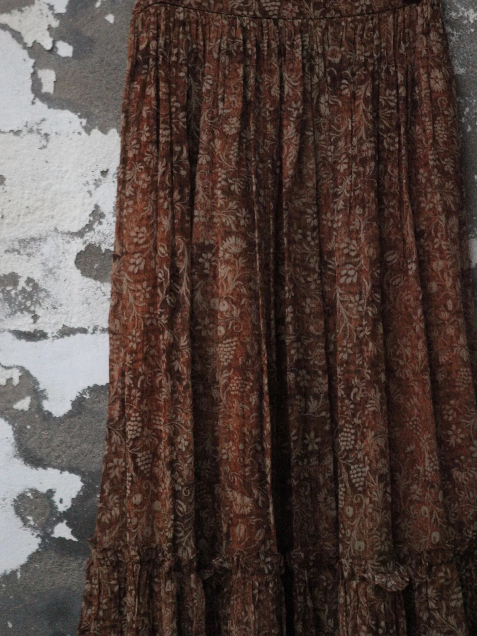 INTO THE EAST 2025 Autumn/Winter Brown Floral Silk Midi Skirt ITE-E1DGAW132TN21SK-HE Brown - Image 4