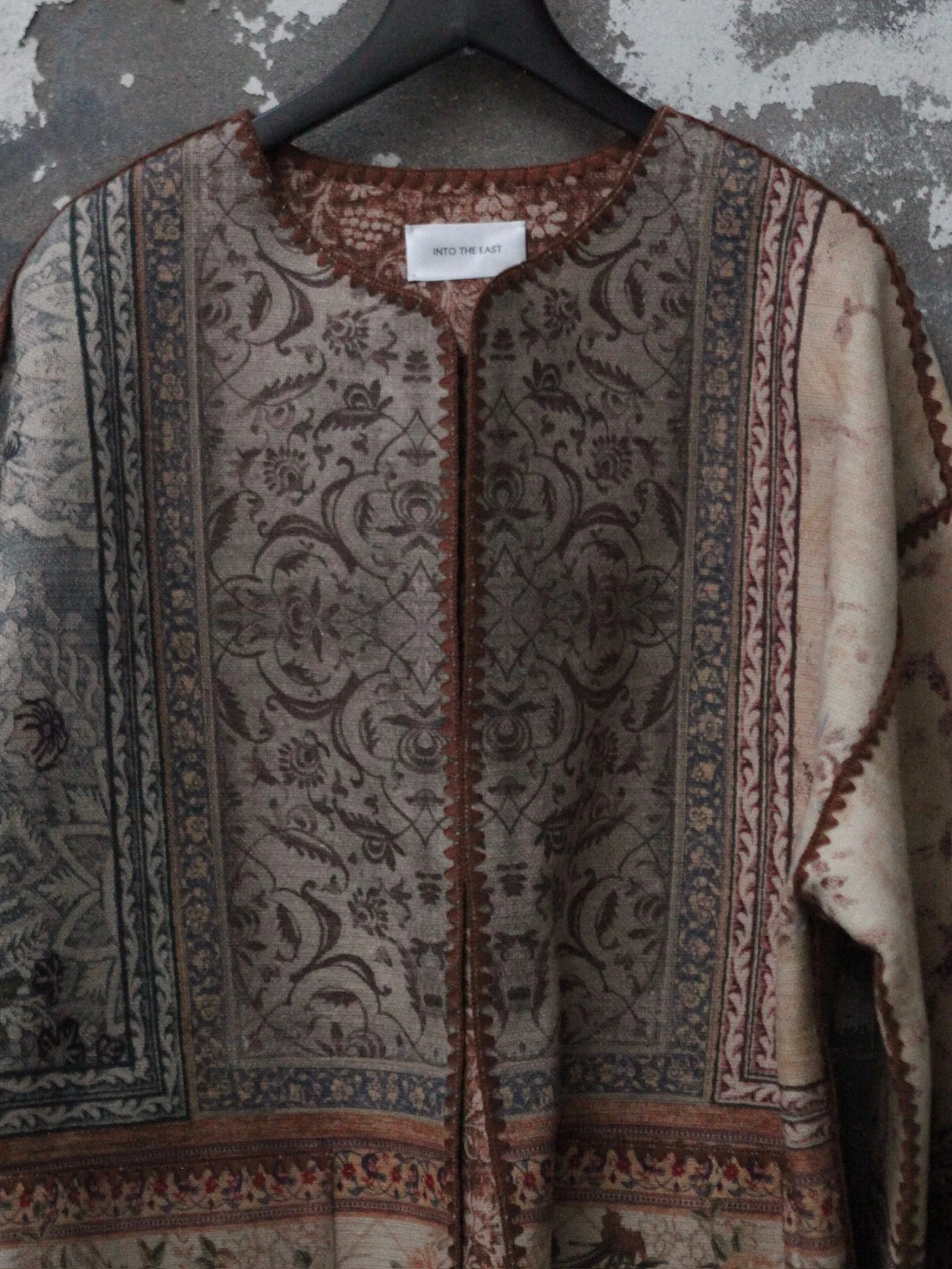 INTO THE EAST 2025 Autumn/Winter Tussah Silk Double-sided Printed Jacket ITE-E1DGAW126NCC21JK-HUA Floral Pattern - Image 13