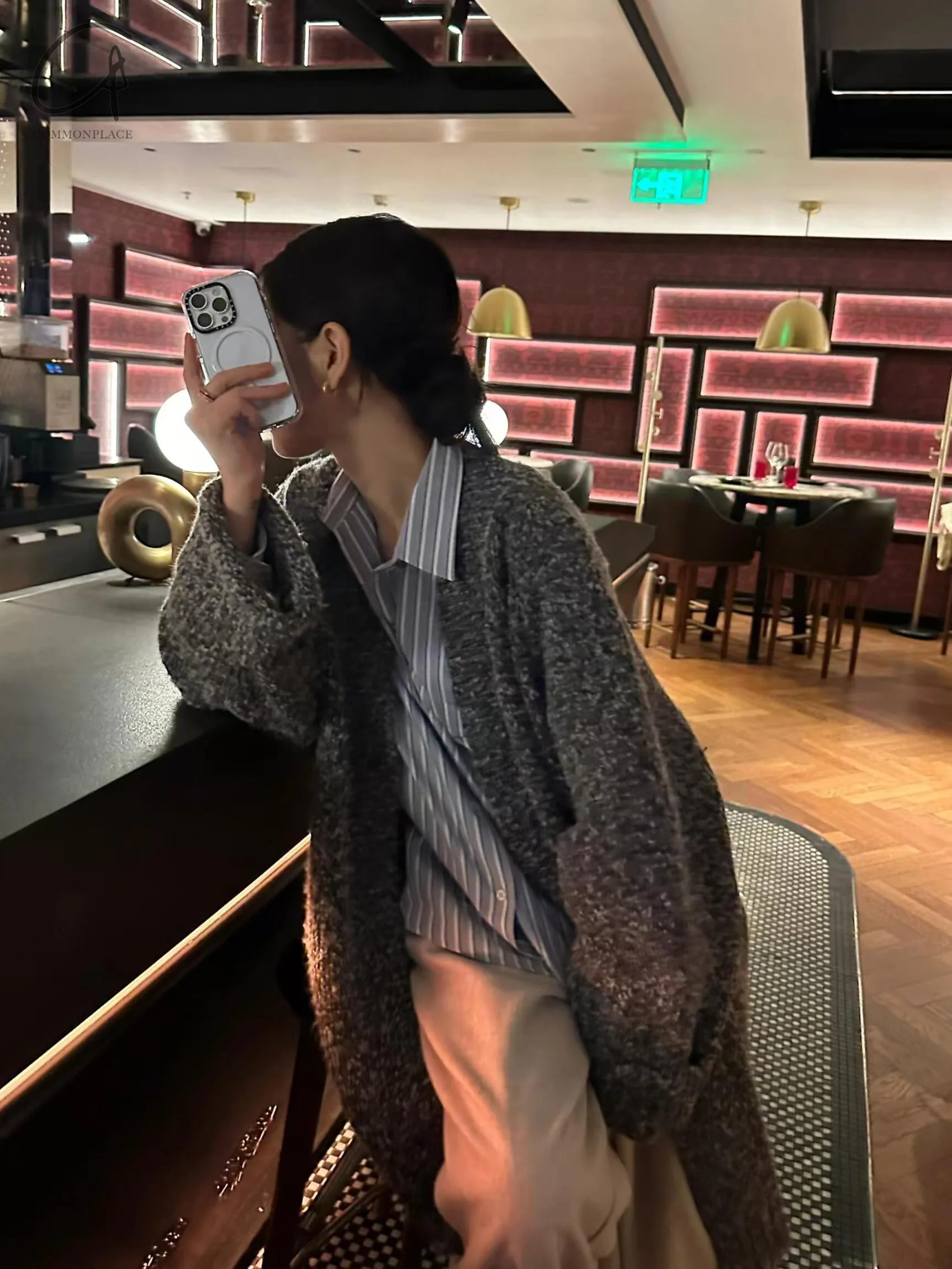 INTO THE EAST 24 Autumn and Winter Mixed Loose V-Neck Cardigan ITE-E1YGAW013GY20JK-HUI Gray - Image 23
