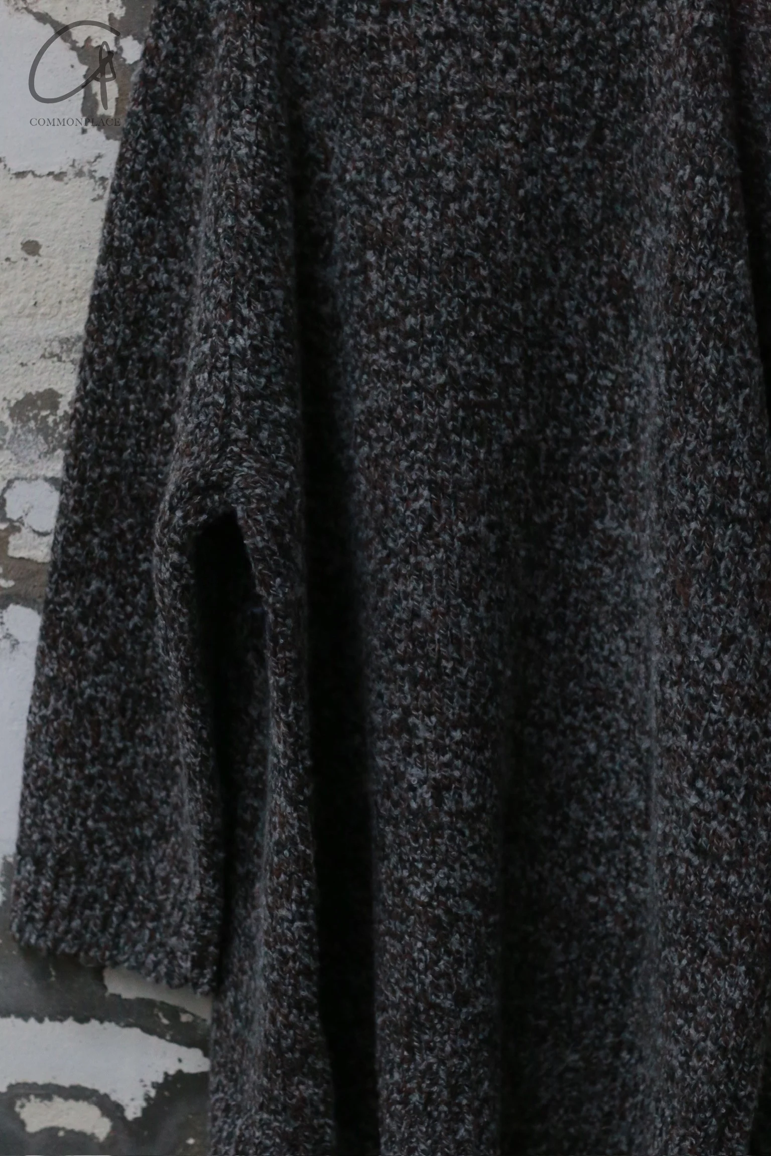 INTO THE EAST 24 Autumn and Winter Mixed Loose V-Neck Cardigan ITE-E1YGAW013GY20JK-HUI Gray - Image 7