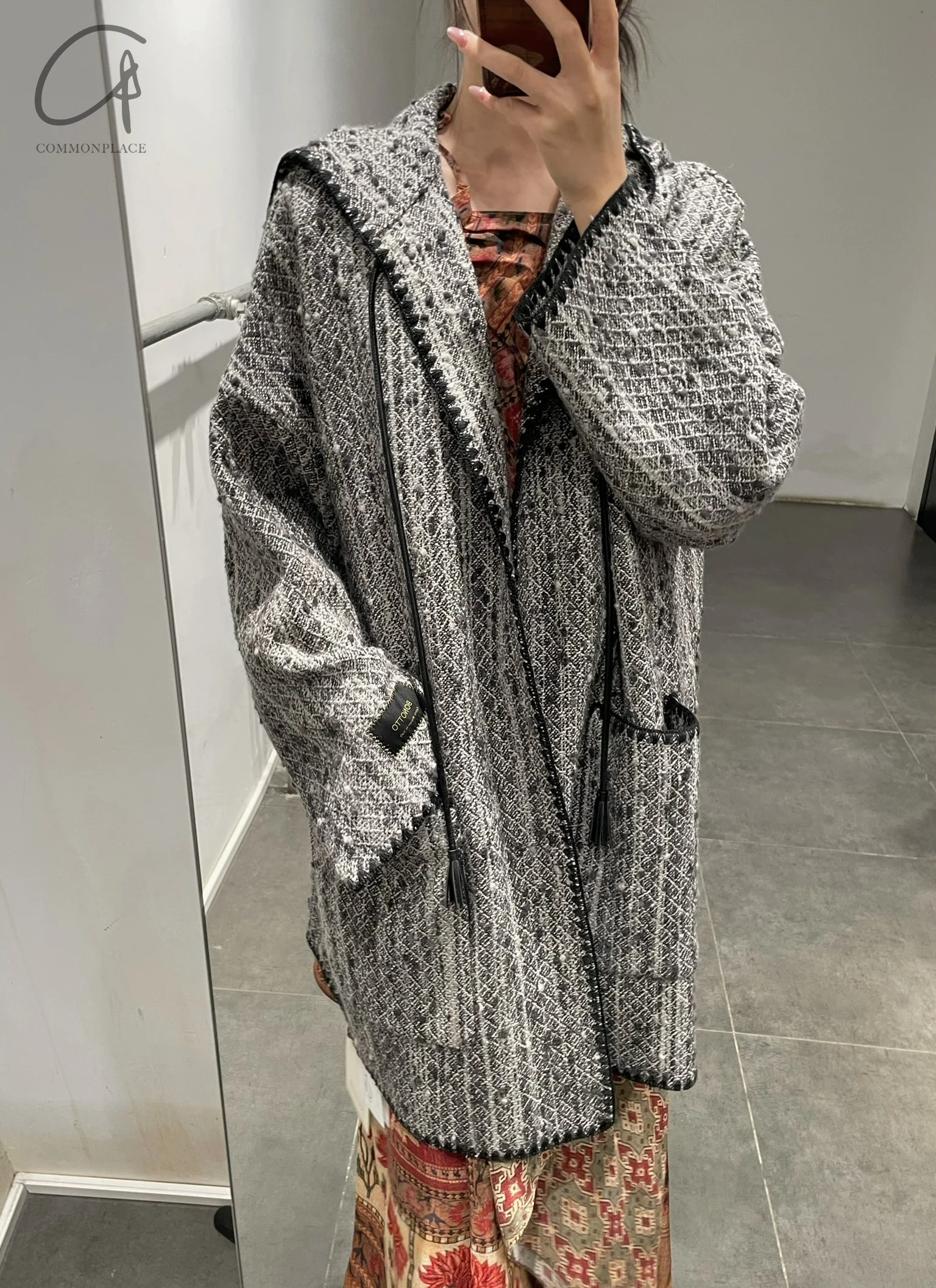 INTO THE EAST 24 Autumn and Winter Wool Blended Hooded Short Jacket ITE-E1YGAW026BL20JK-HEI Black - Image 13