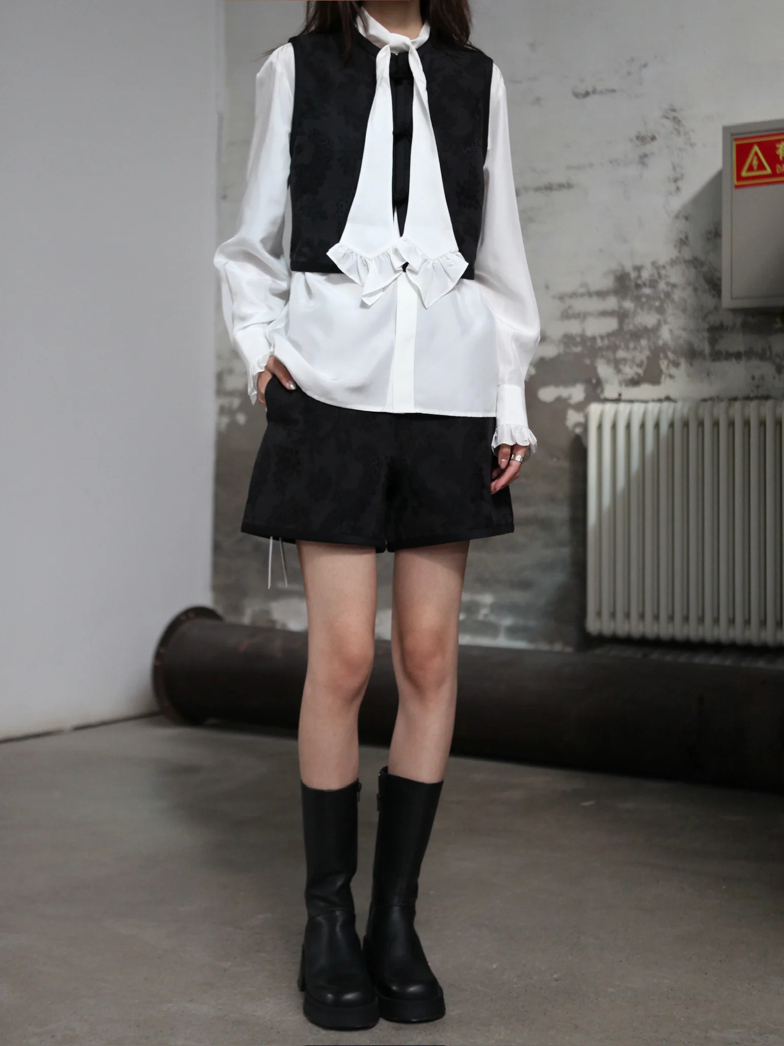 INTO THE EAST 25 Autumn/Winter Dark Jacquard Tassel Lace-Up Jacket/Vest/Shorts ITE-E1DGAW026BL20VE-HEI Vest (E1DGAW027BL20JK) - Image 6