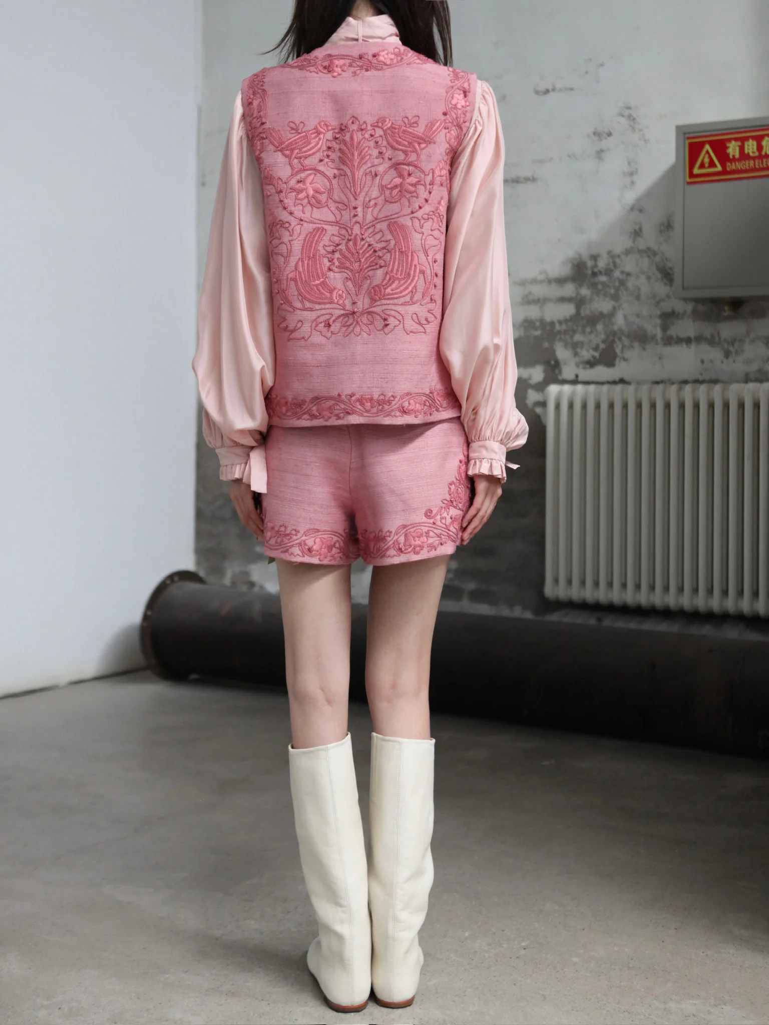 INTO THE EAST 25 Autumn/Winter Lace-Up Silk Top/Shirt/Embroidered Button Tussah Silk Vest/Shorts ITE-E1DGAW020PK22VE-FEN Vest (E1DGAW019PK20TP) - Image 13