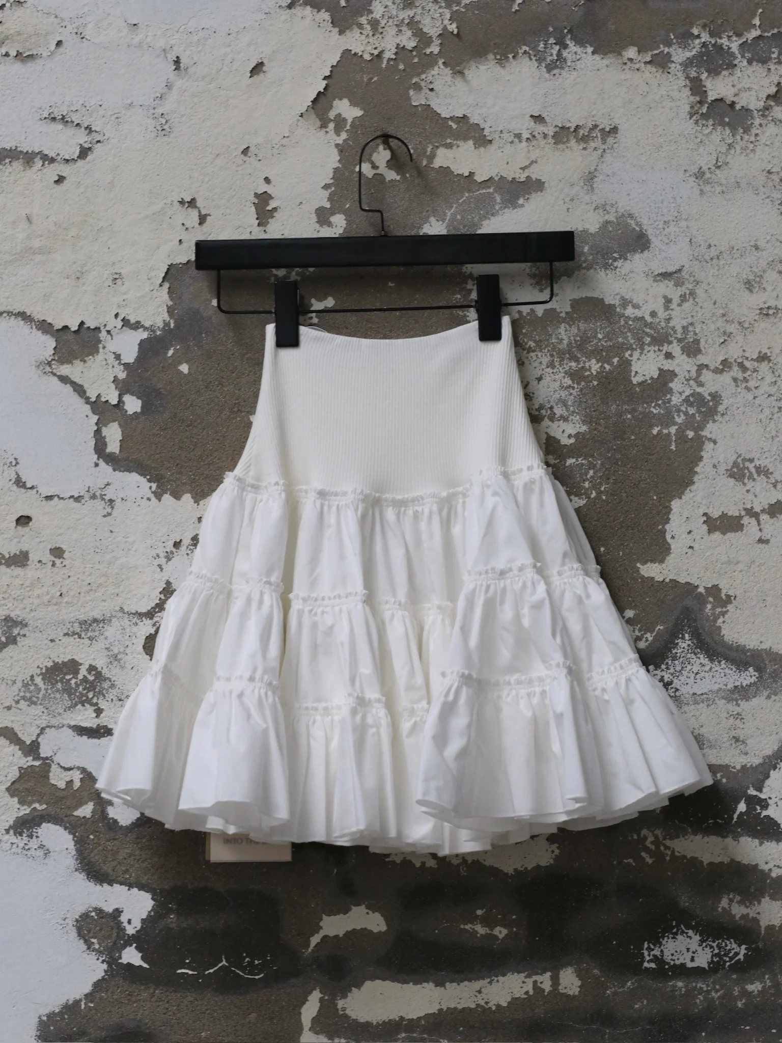 INTO THE EAST 25 Autumn/Winter Layered Short Skirt ITE-E1DGAW070WT21SK-BAI White - Image 4