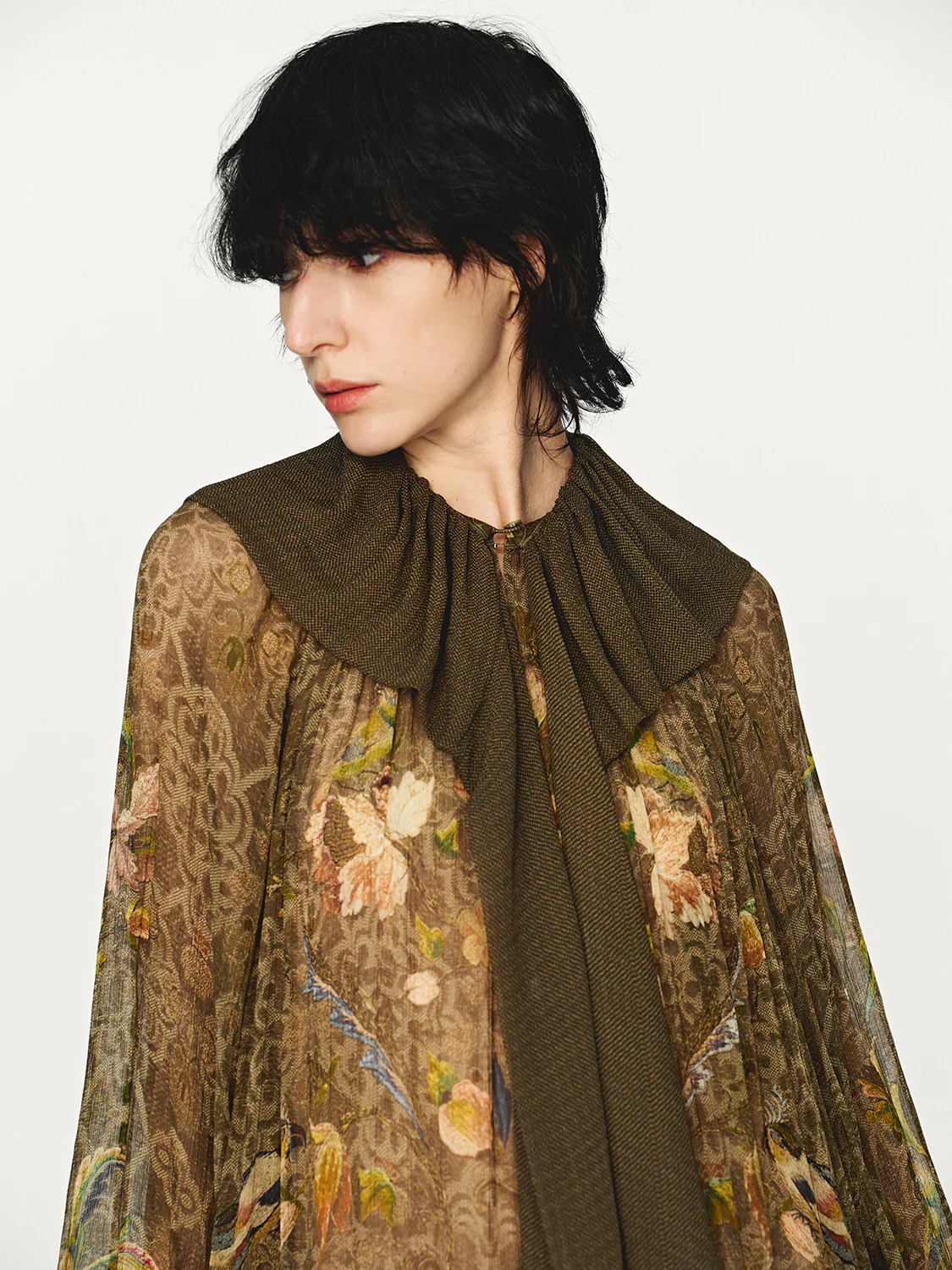INTO THE EAST 25 Autumn/Winter Lotus Collar Silk Print Ribbon Dress ITE-E1DGAW016GR21DS-LV Green - Image 11