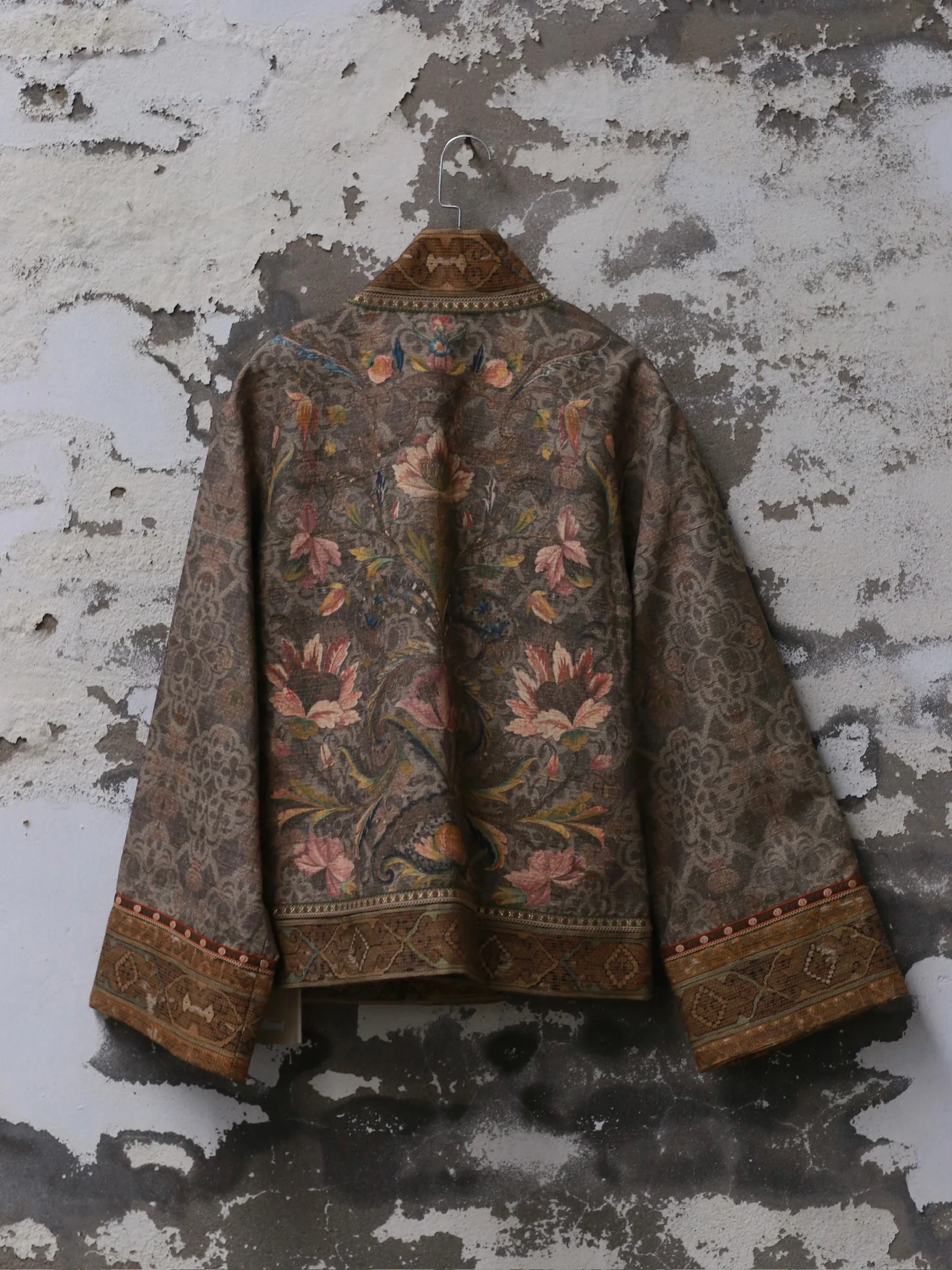 INTO THE EAST 25 Autumn/Winter Moss Green Dark Pattern Tussah Silk Cardigan Jacket ITE-E1DGAW001GR21JK-LV Green - Image 6