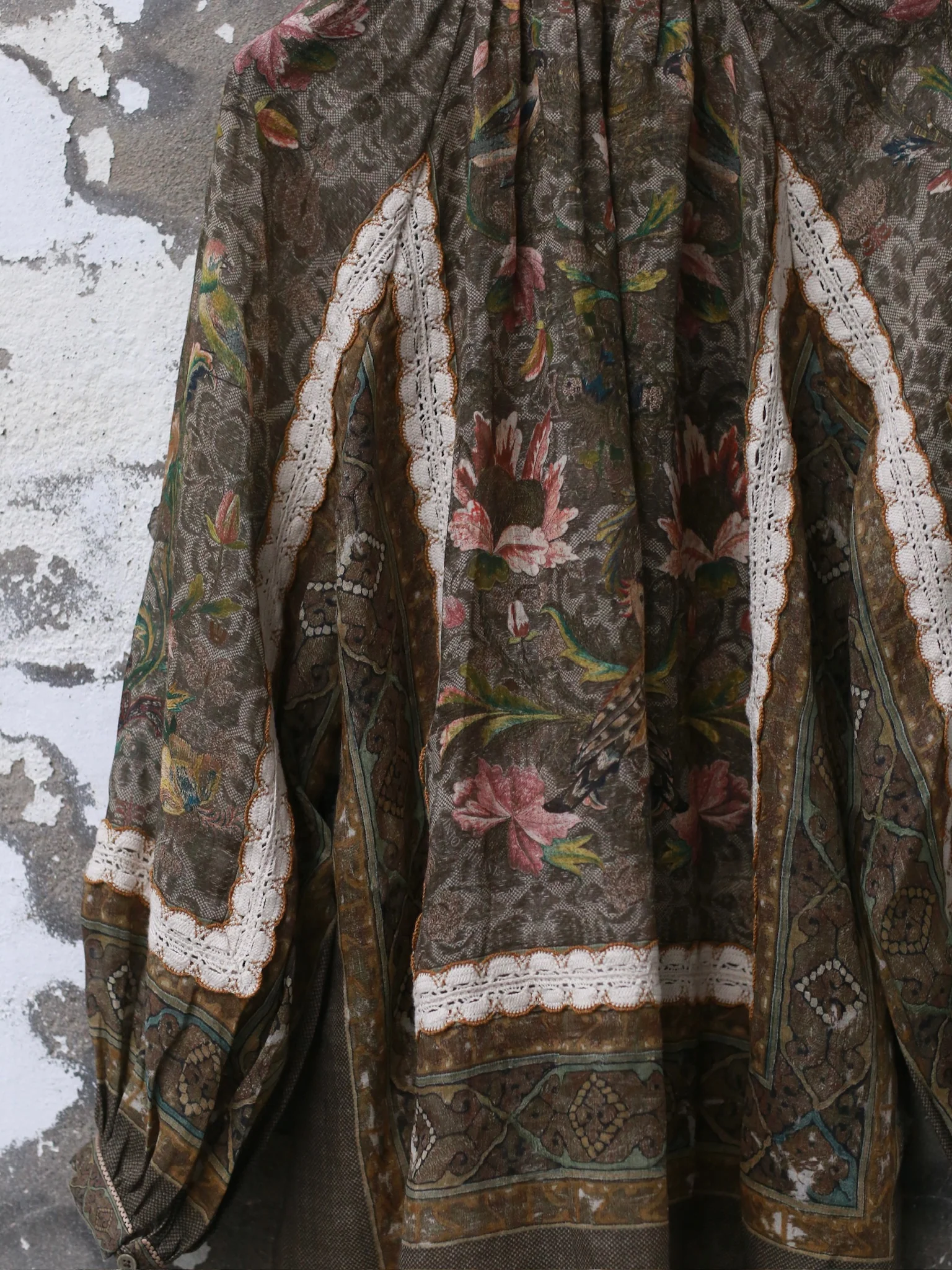 INTO THE EAST 25 Autumn/Winter Printed Lace Shirt ITE-E1DGAW013GR21TP-LV Green - Image 9