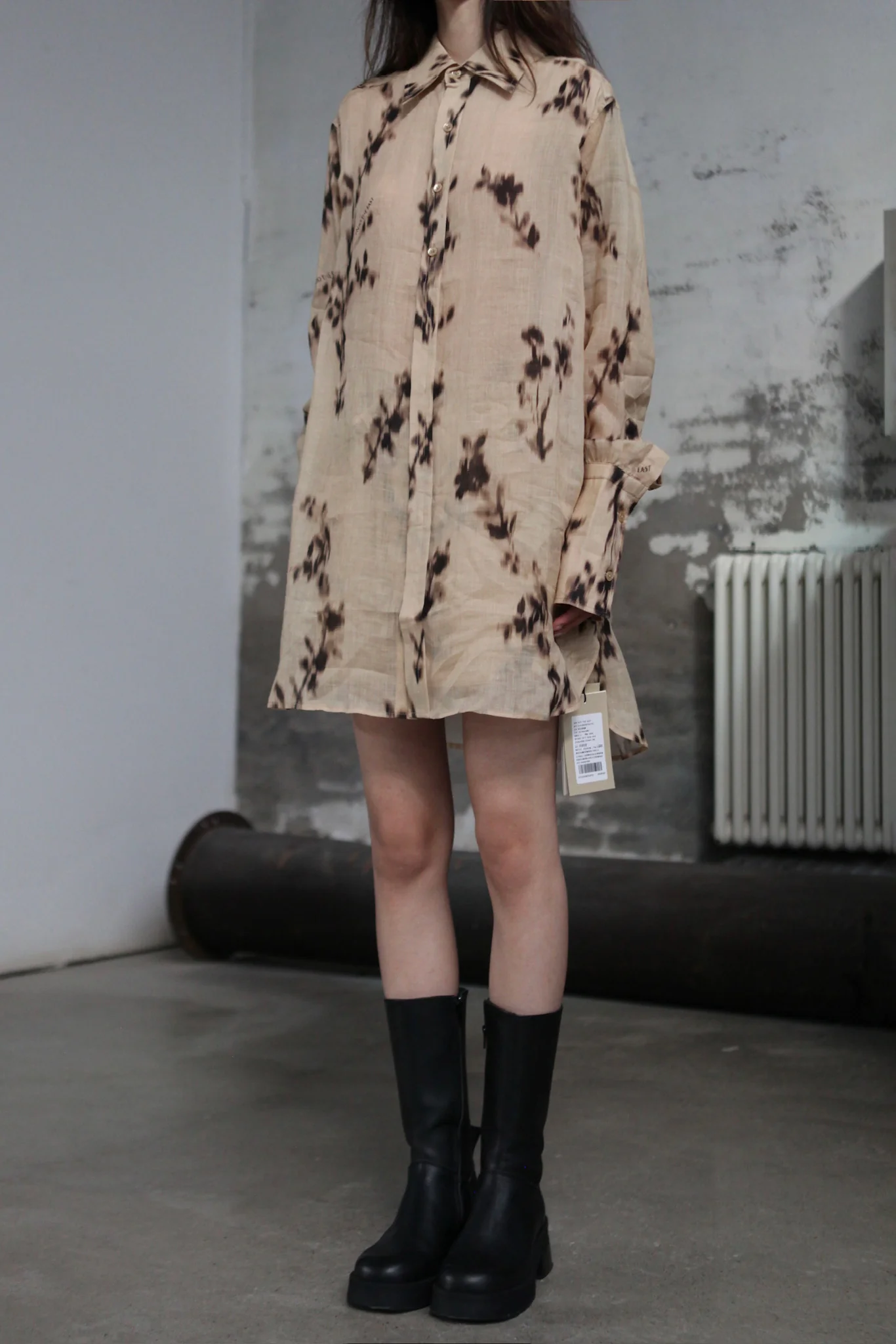 INTO THE EAST 25 Autumn/Winter Ramie Flower Shadow Lapel Shirt ITE-E1DGSS001KT21SH-QKQ Light Khaki - Image 2