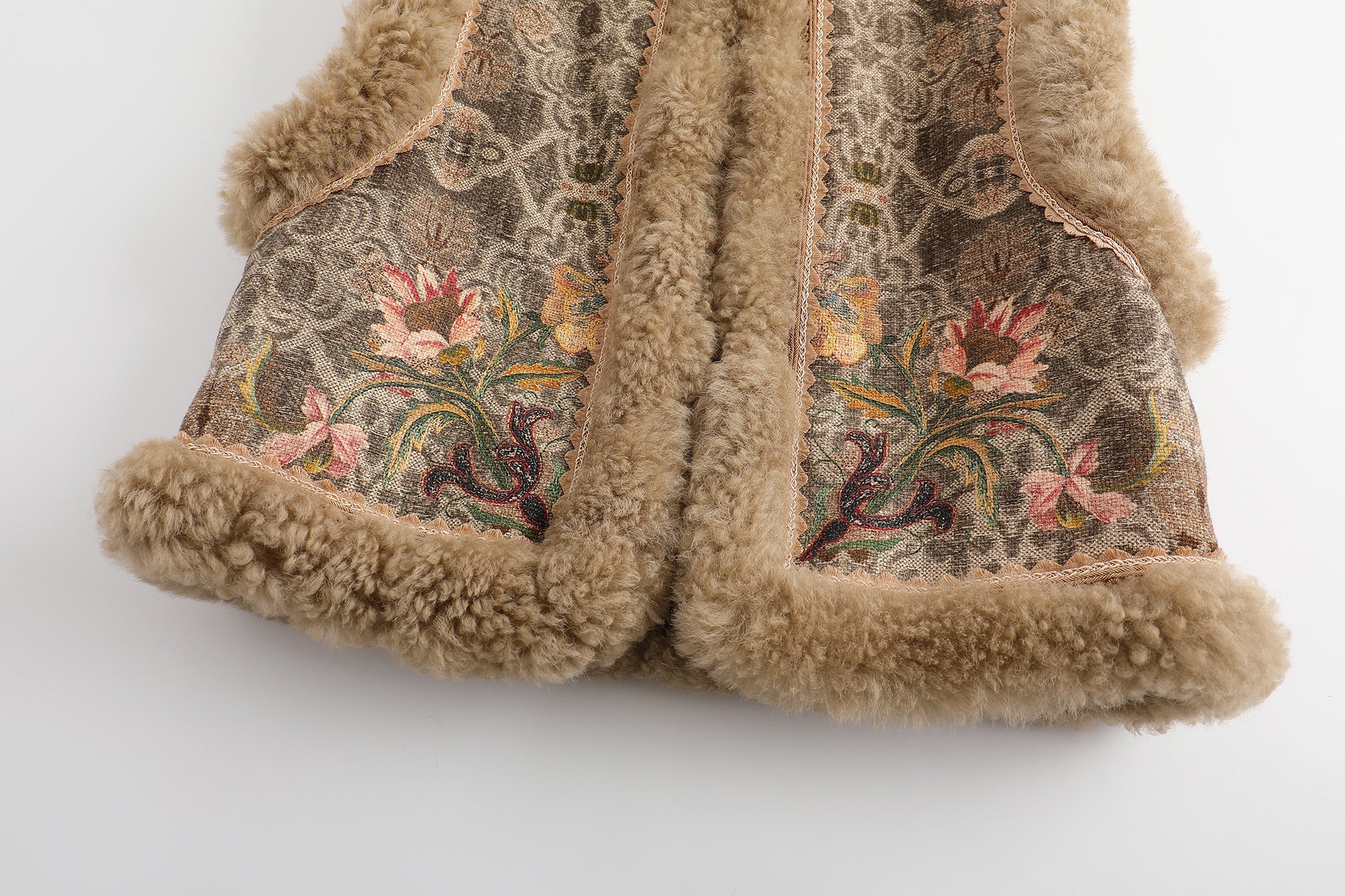 INTO THE EAST 25 Autumn/Winter Sheepskin and Tussah Silk Printed Vest ITE-E1DGAW012GR21VE-LV Green - Image 10