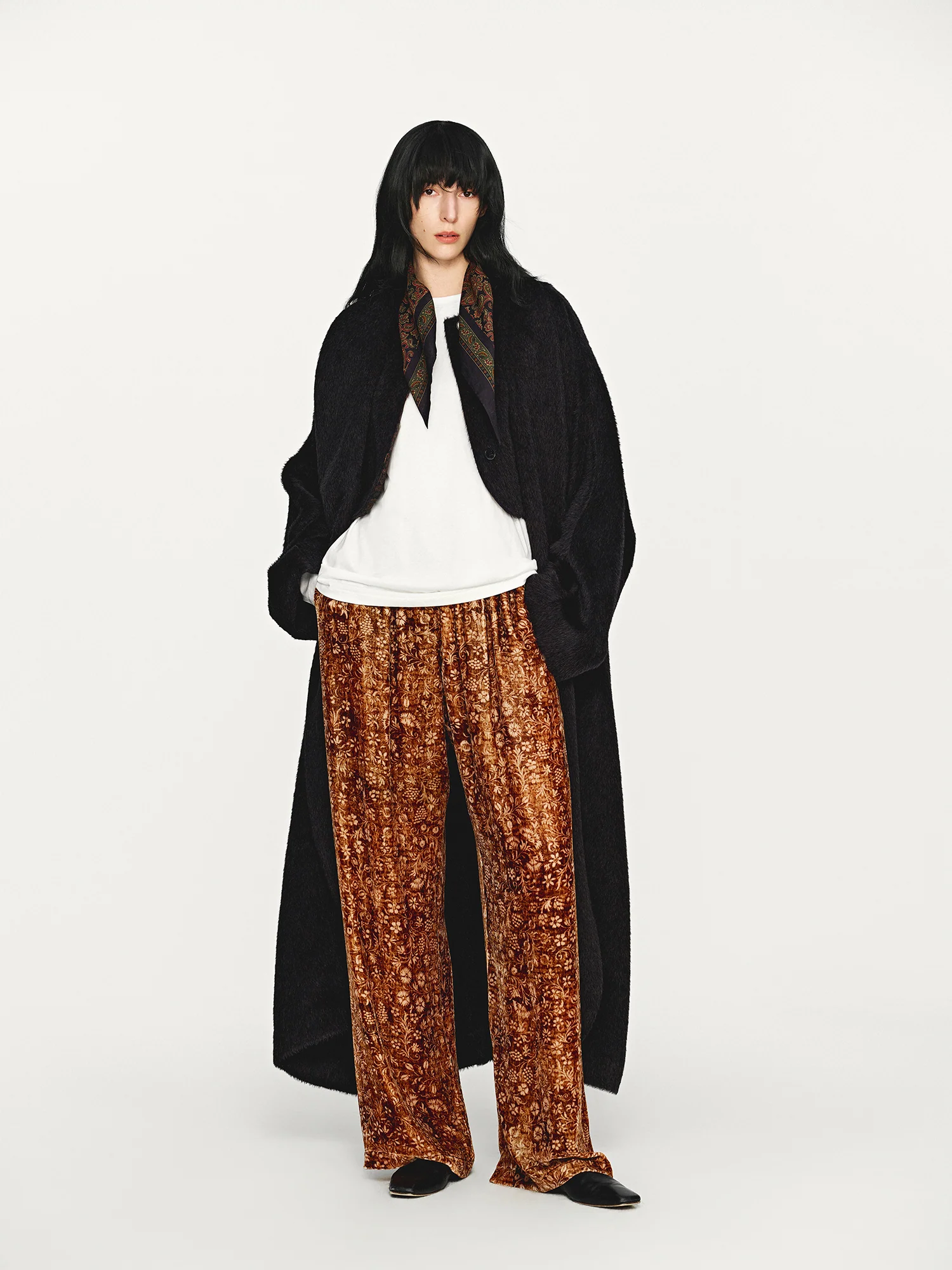 INTO THE EAST 25 Fall/Winter Brown Floral Velvet Straight Leg Pants ITE-E1DGAW130TN21TP-HE Brown - Image 9