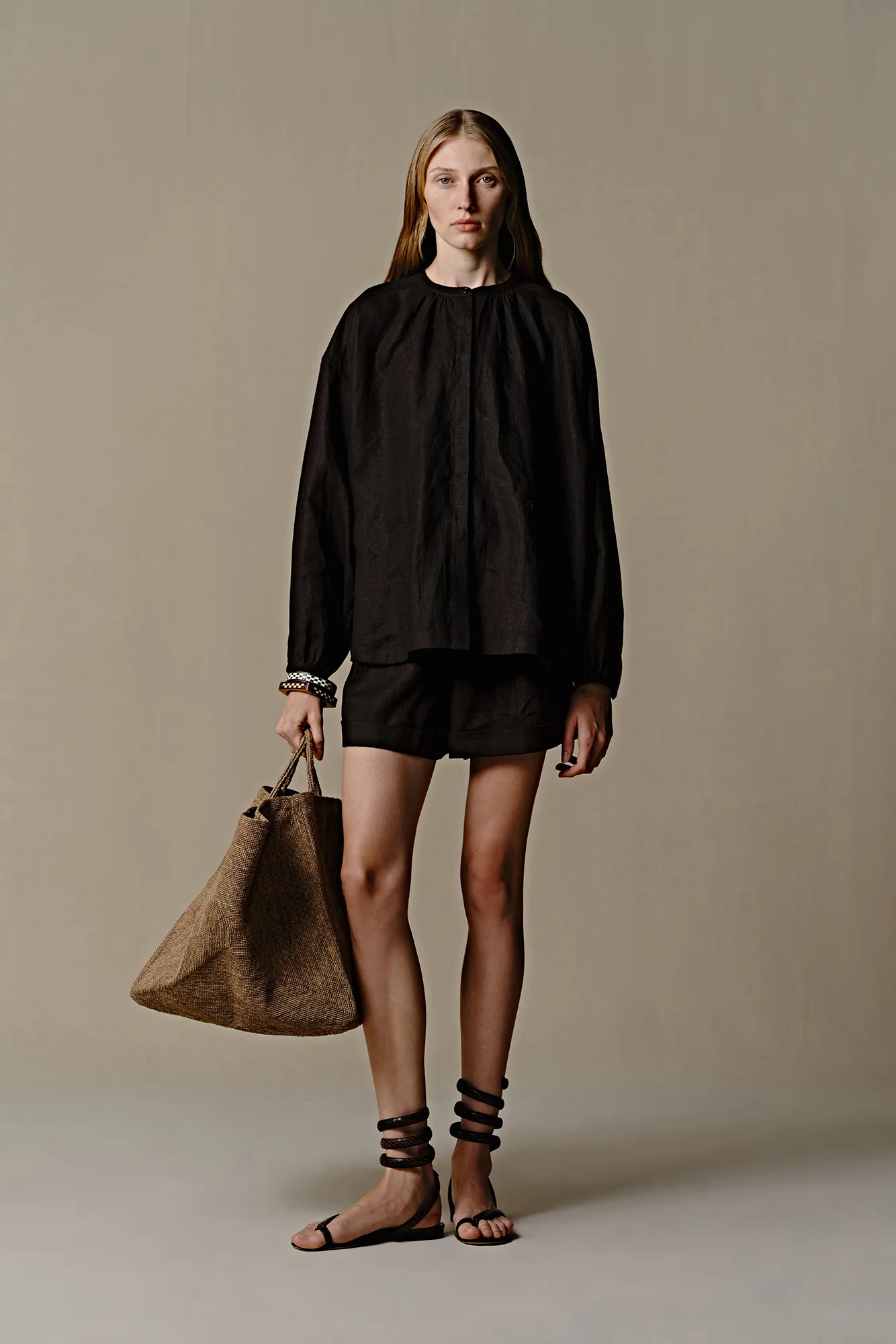 INTO THE EAST 25 Spring/Summer Brown Linen Round Neck Loose Shirt ITE-E1DGSS011CF20SH-KA Brown - Image 2