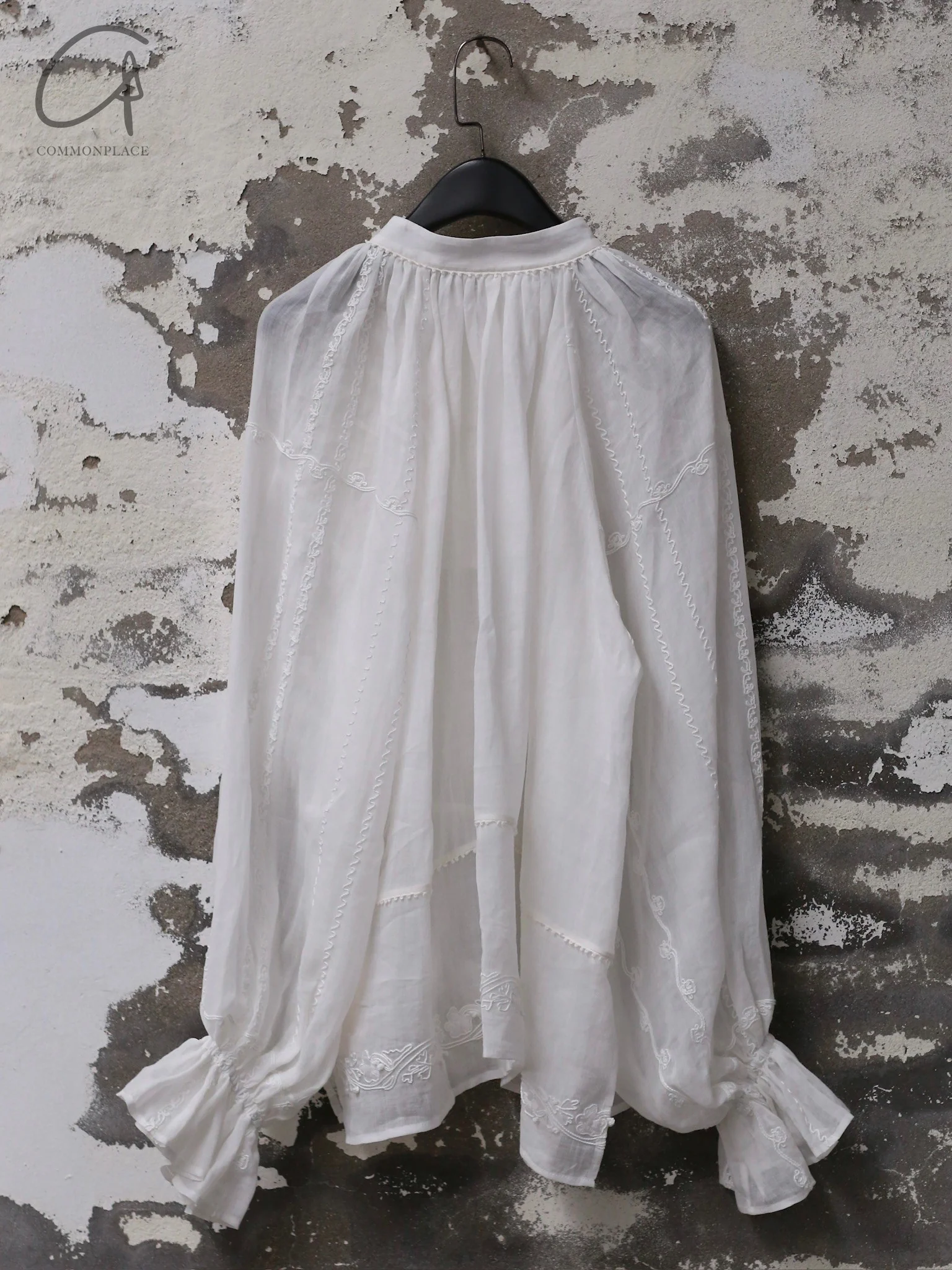 INTO THE EAST 25 Spring/Summer Ramie Ribbon Puff Sleeve Top ITE-E1DGSS004WT22TP-BAI White - Image 8